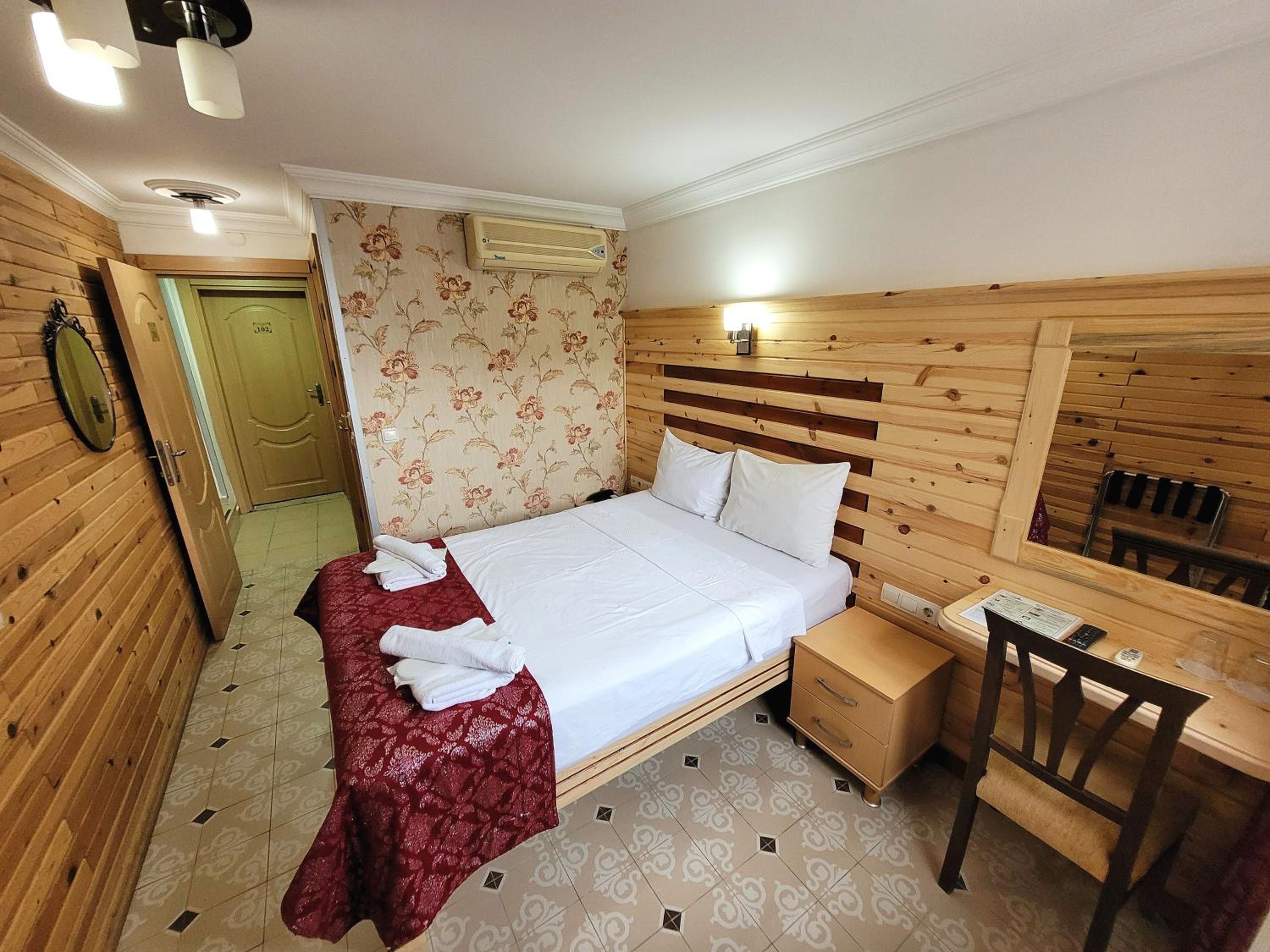 Marmara Guesthouse - Image 82