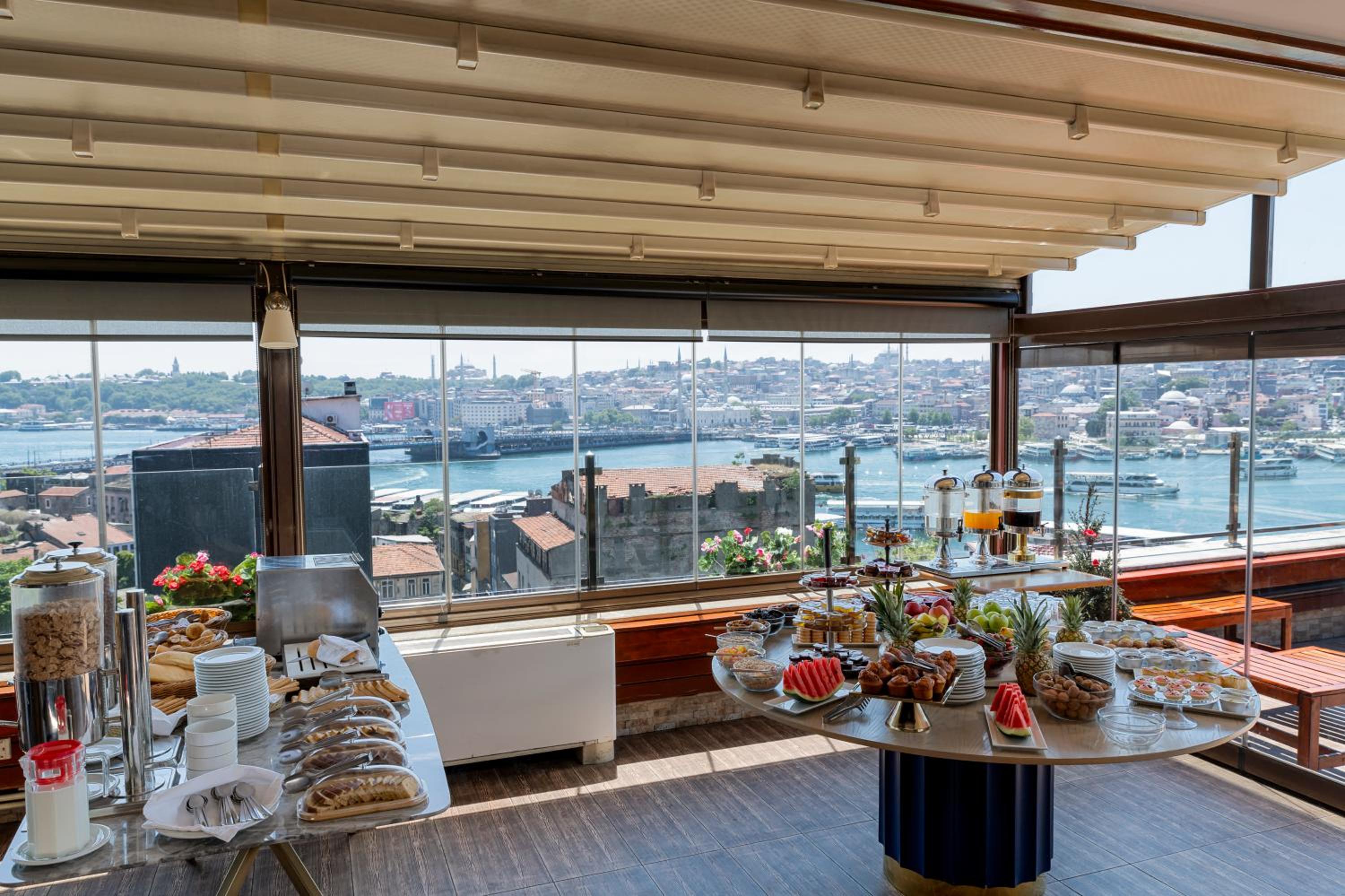 Istanbul Golden City Otel - Image 33