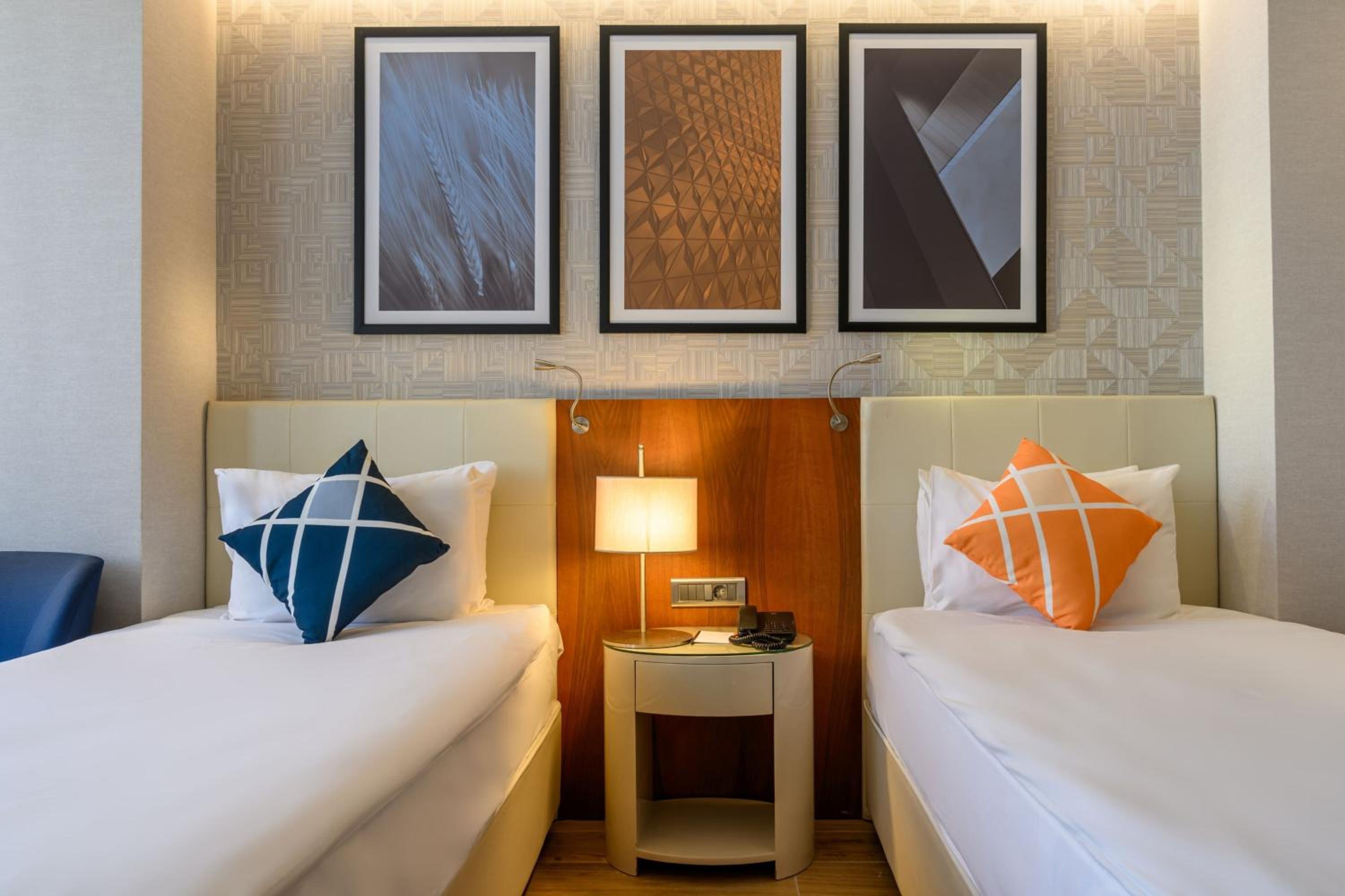 Four Points Flex by Sheraton Istanbul Taksim Square - Image 18