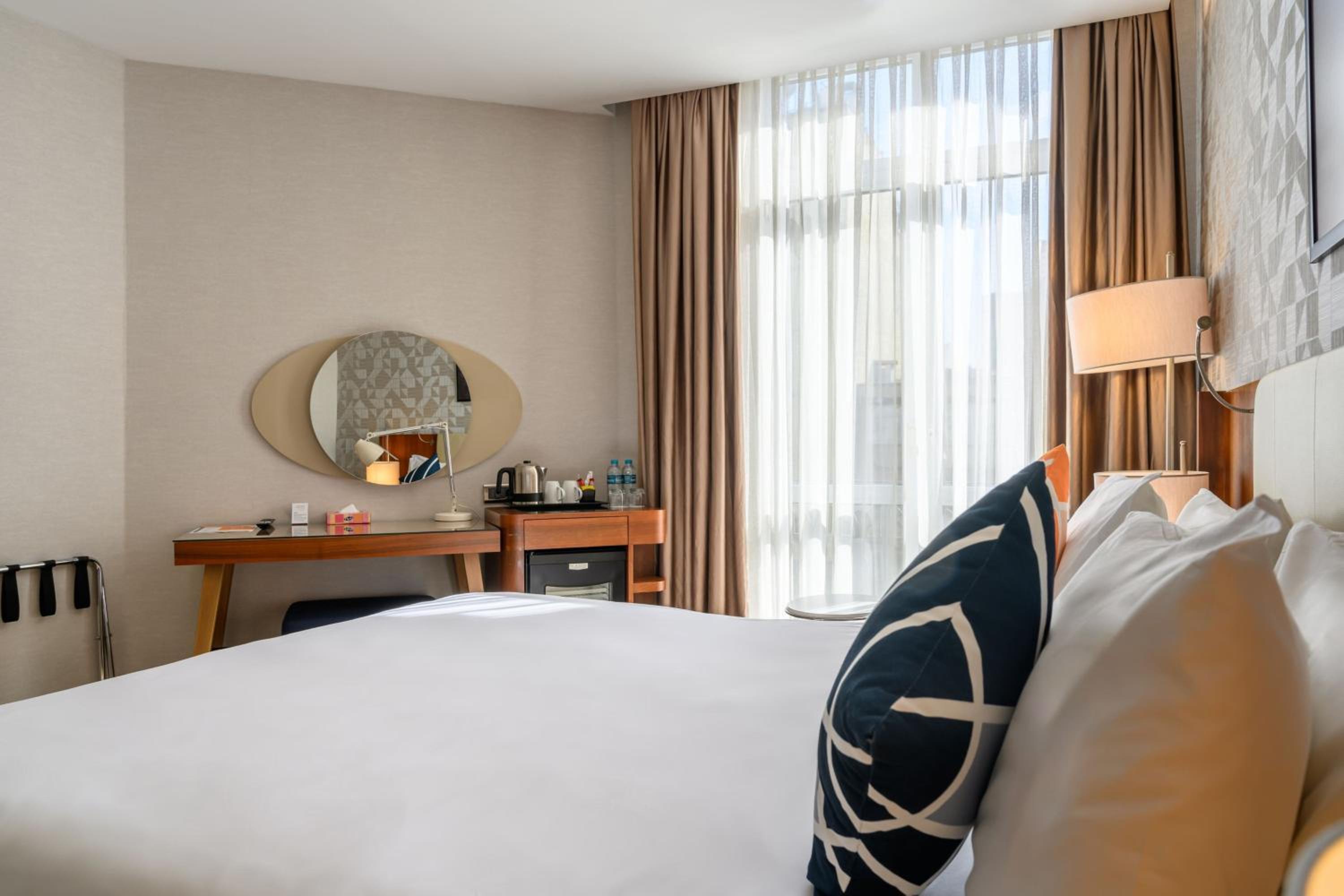 Four Points Flex by Sheraton Istanbul Taksim Square - Image 43
