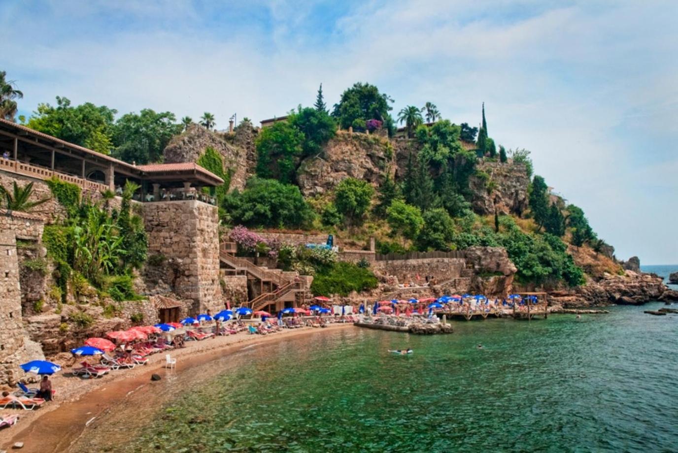 A old town - Image 20