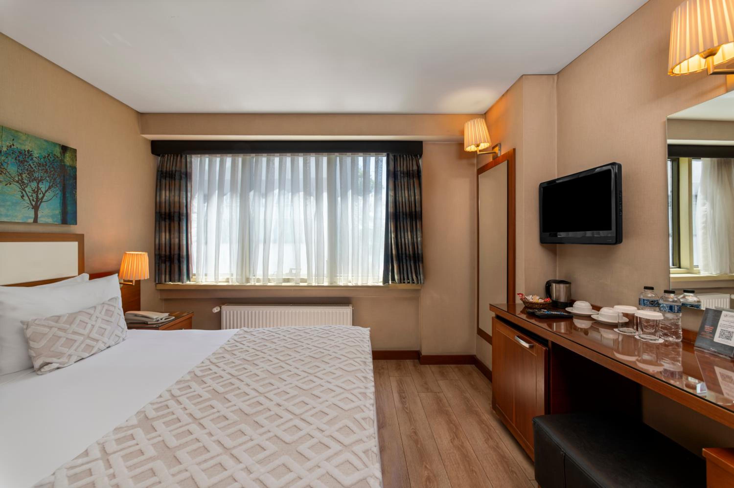 Istanbul Golden City Otel - Image 72