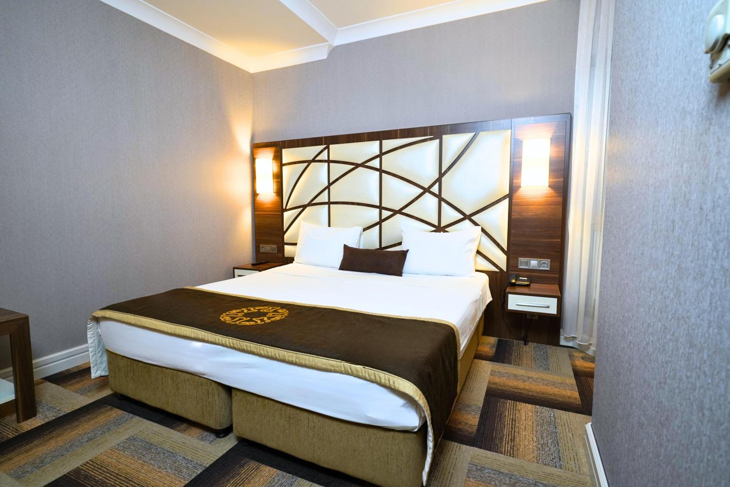 The Grand Mira Business Otel - Image 30