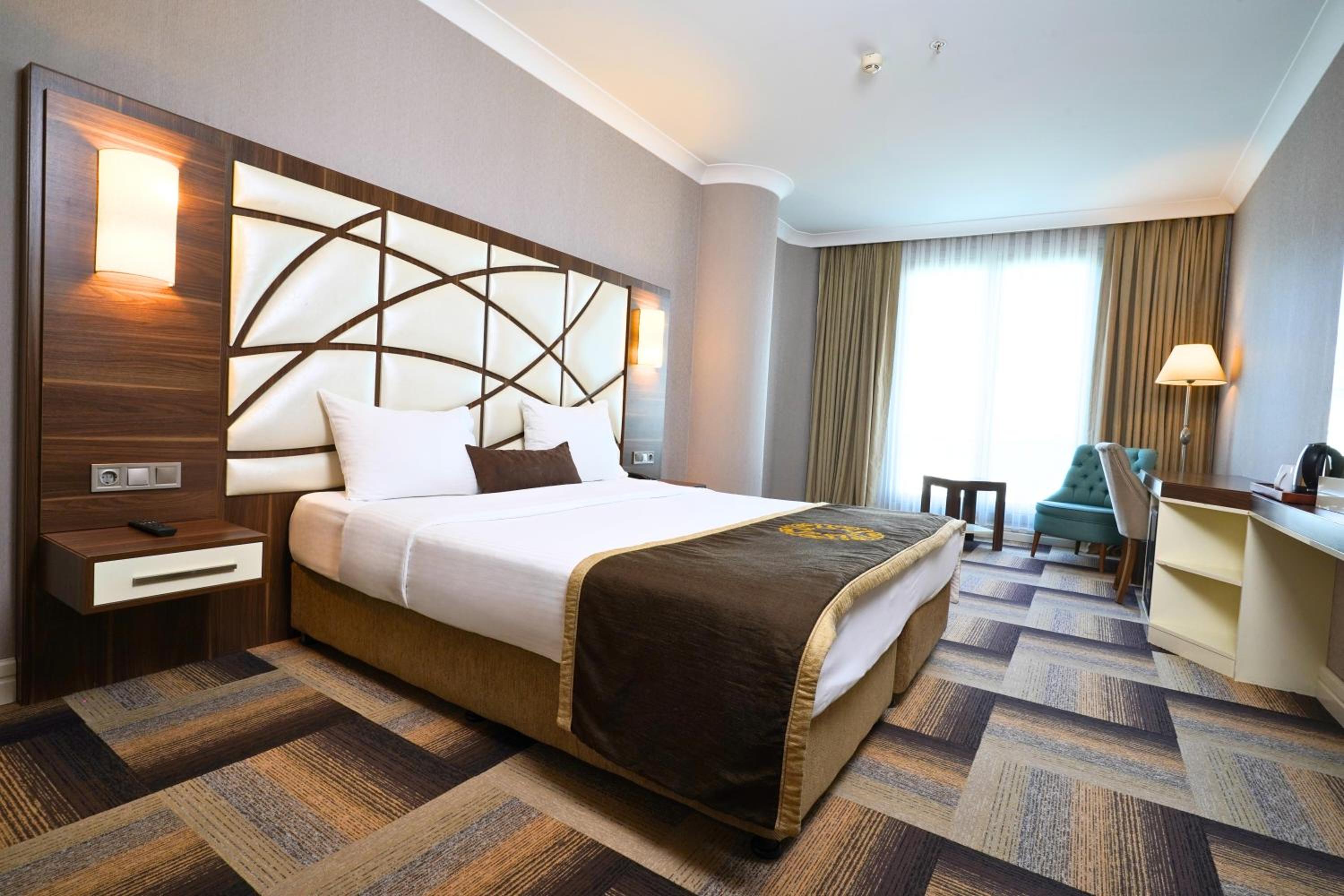 The Grand Mira Business Otel - Image 31