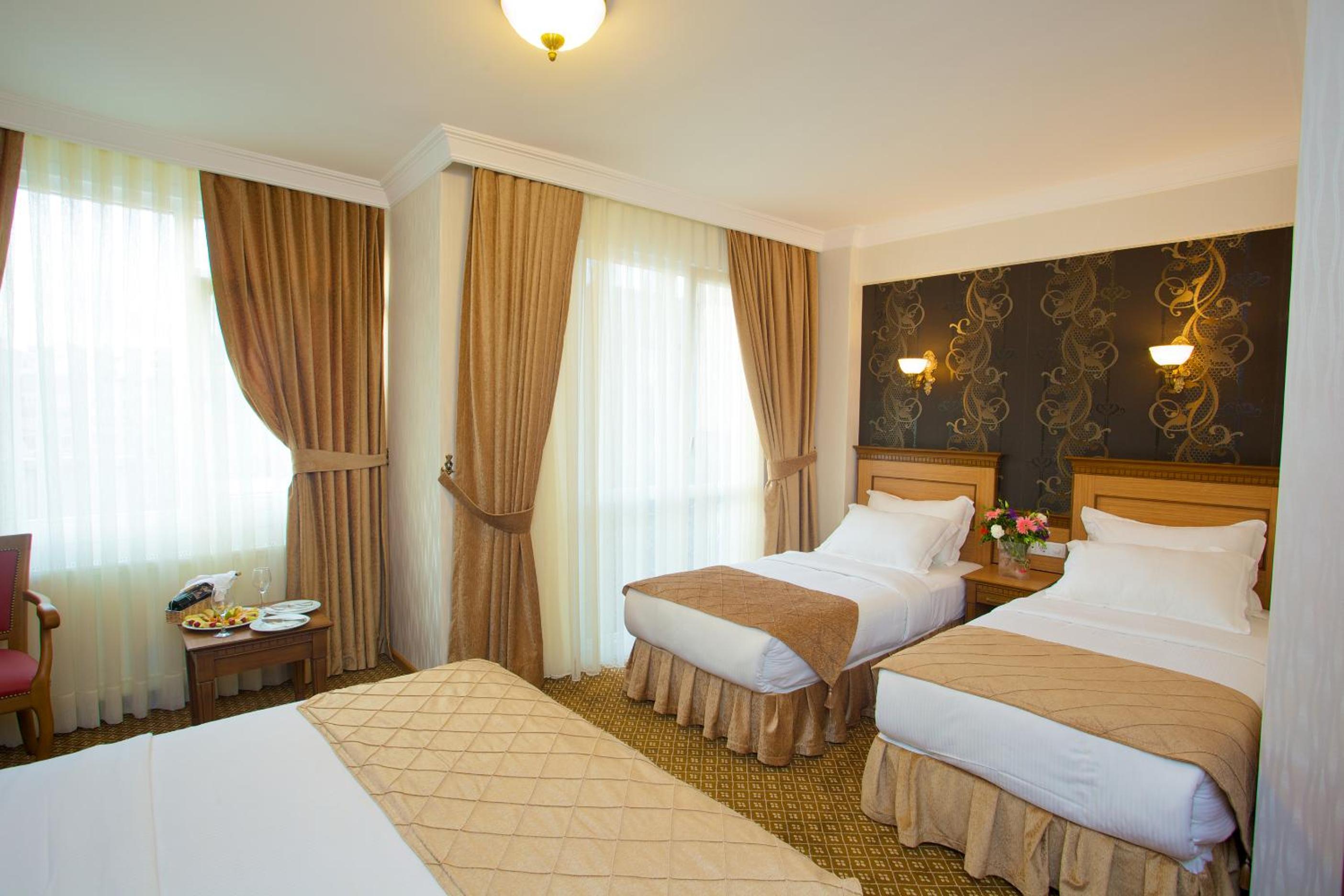 Grand Unal Otel - Image 37
