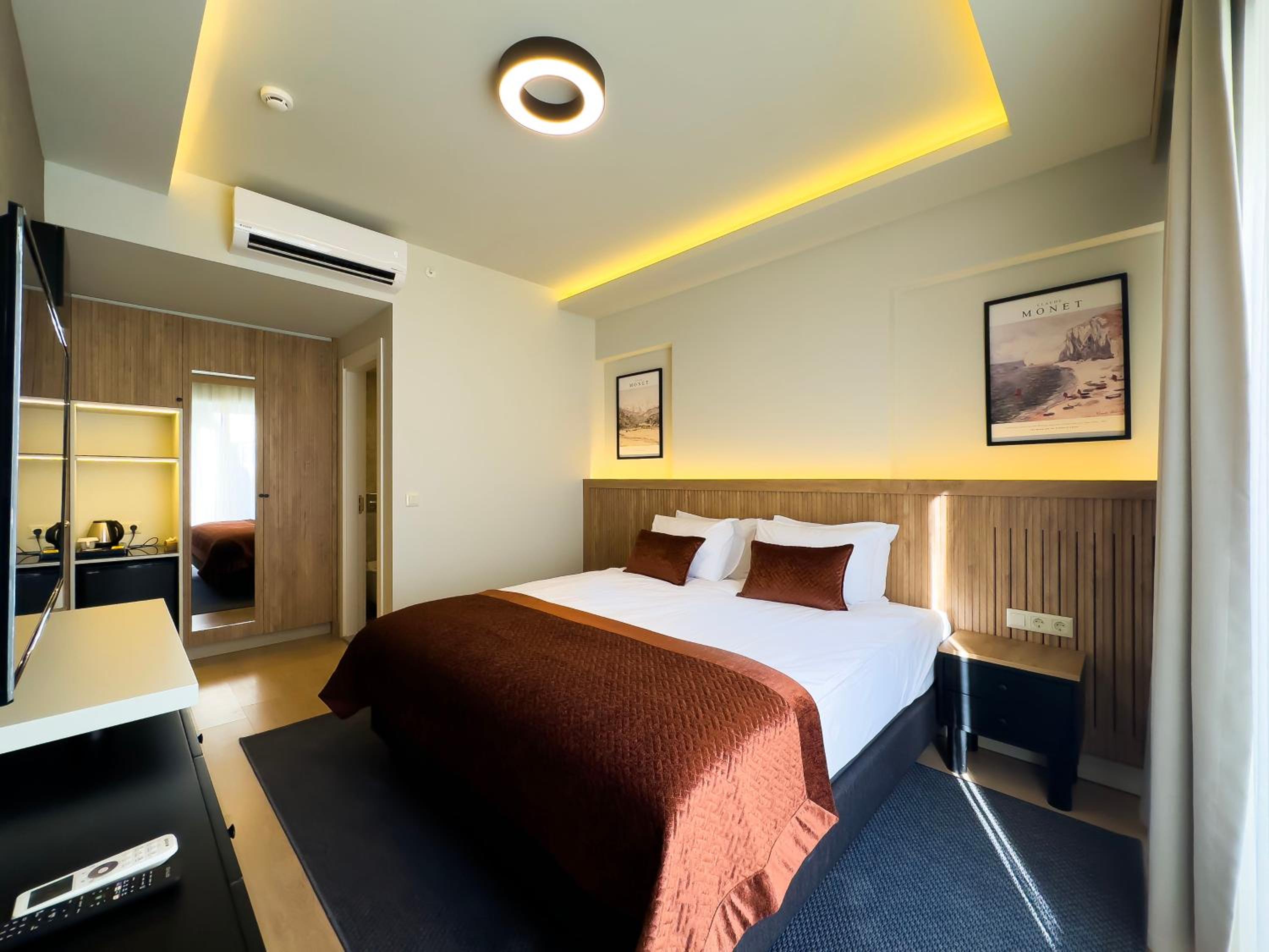 Dugi Hotel - Image 31