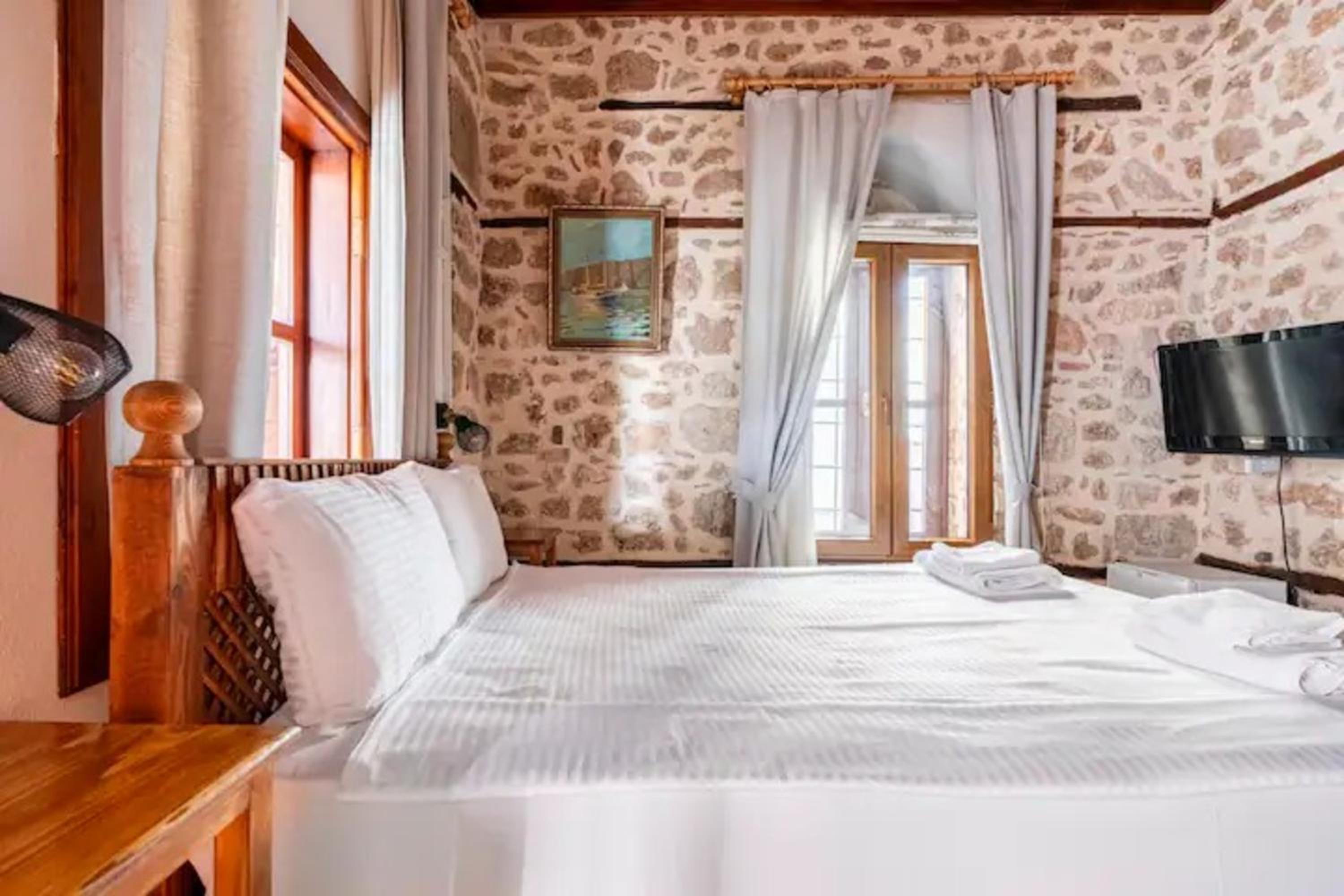 Atelya Art Hotel - Image 104