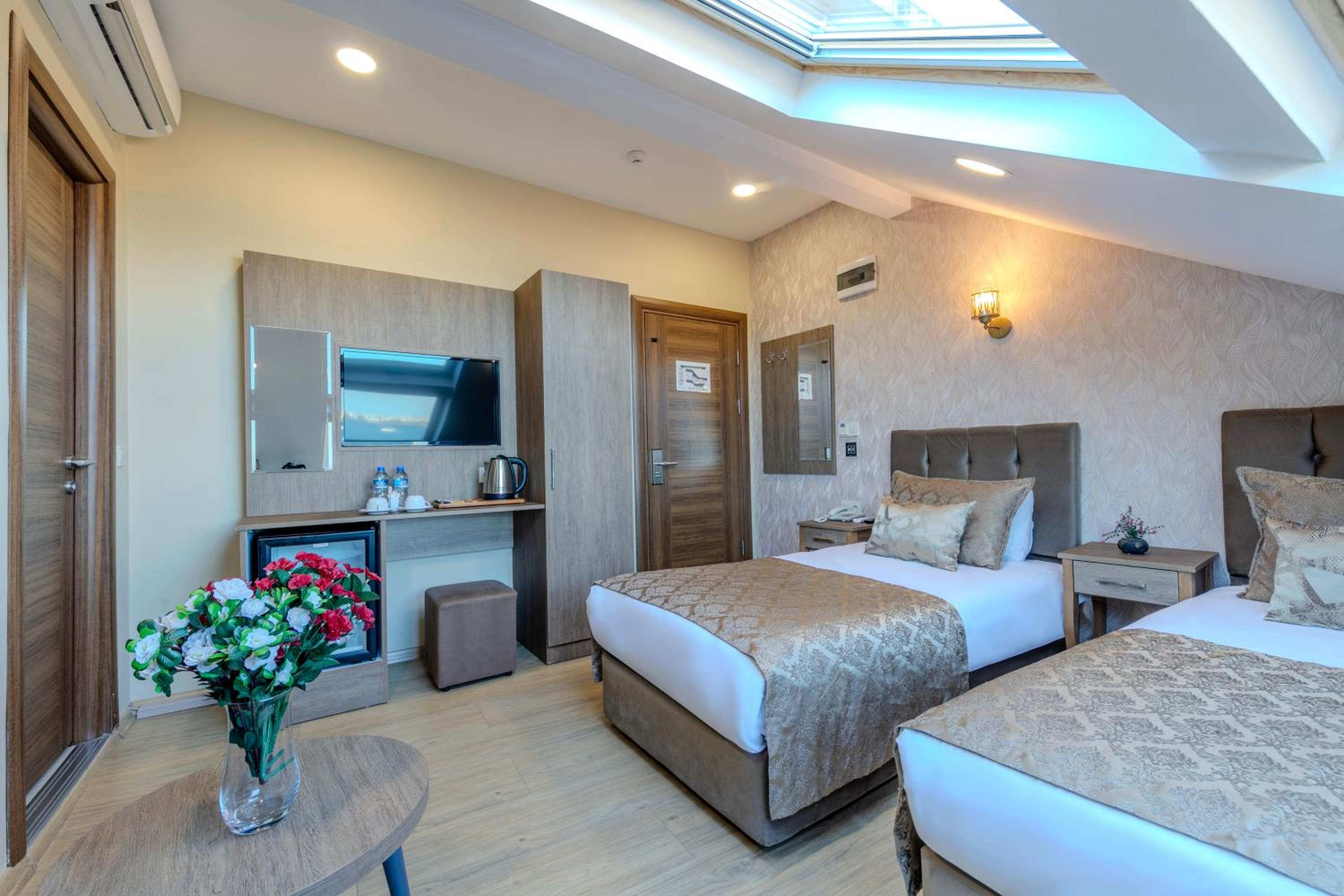 Sultan Hamit Otel - Image 10