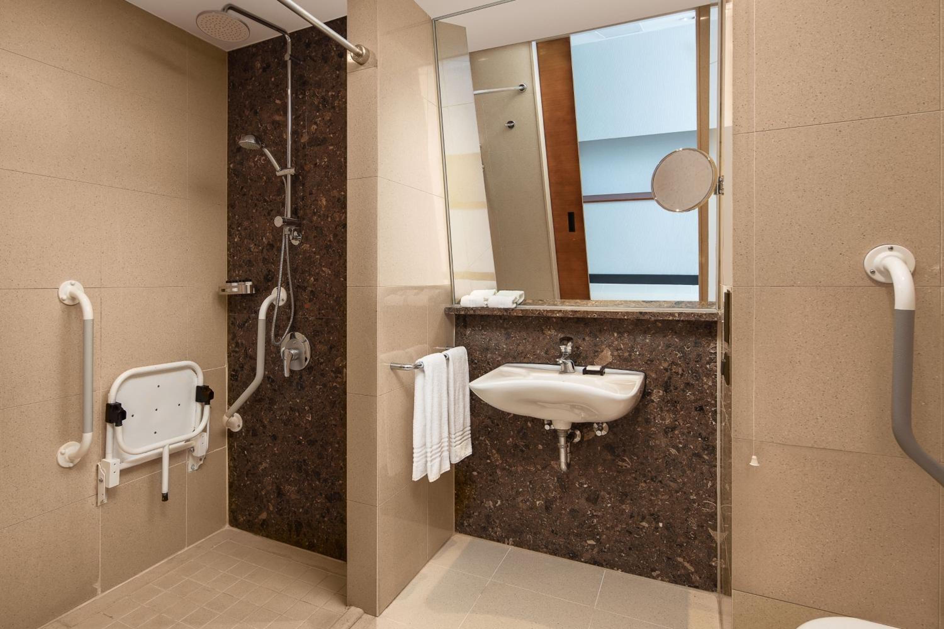 Sheraton İstanbul Levent - Image 34