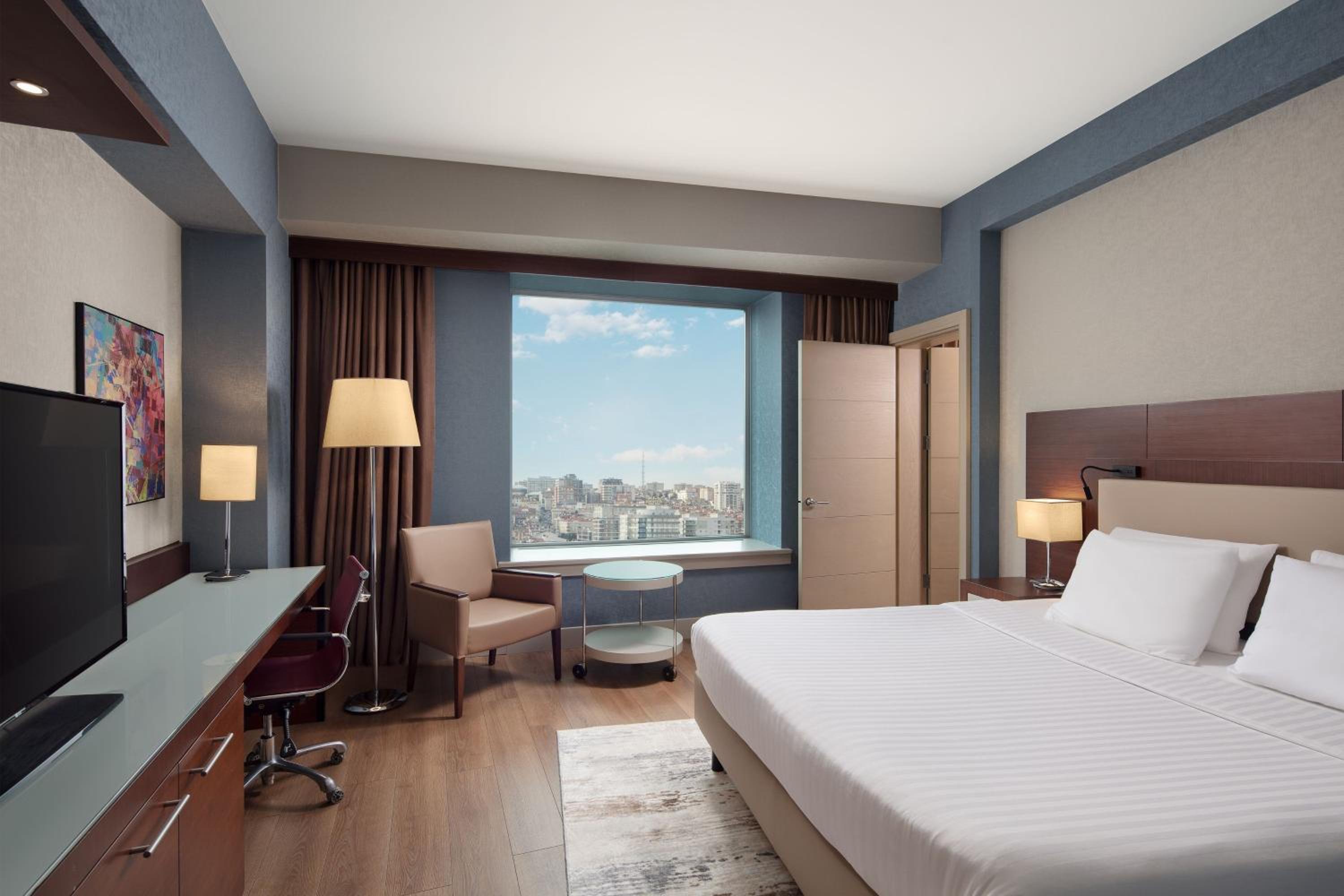 Delta Hotels Istanbul West - Image 18