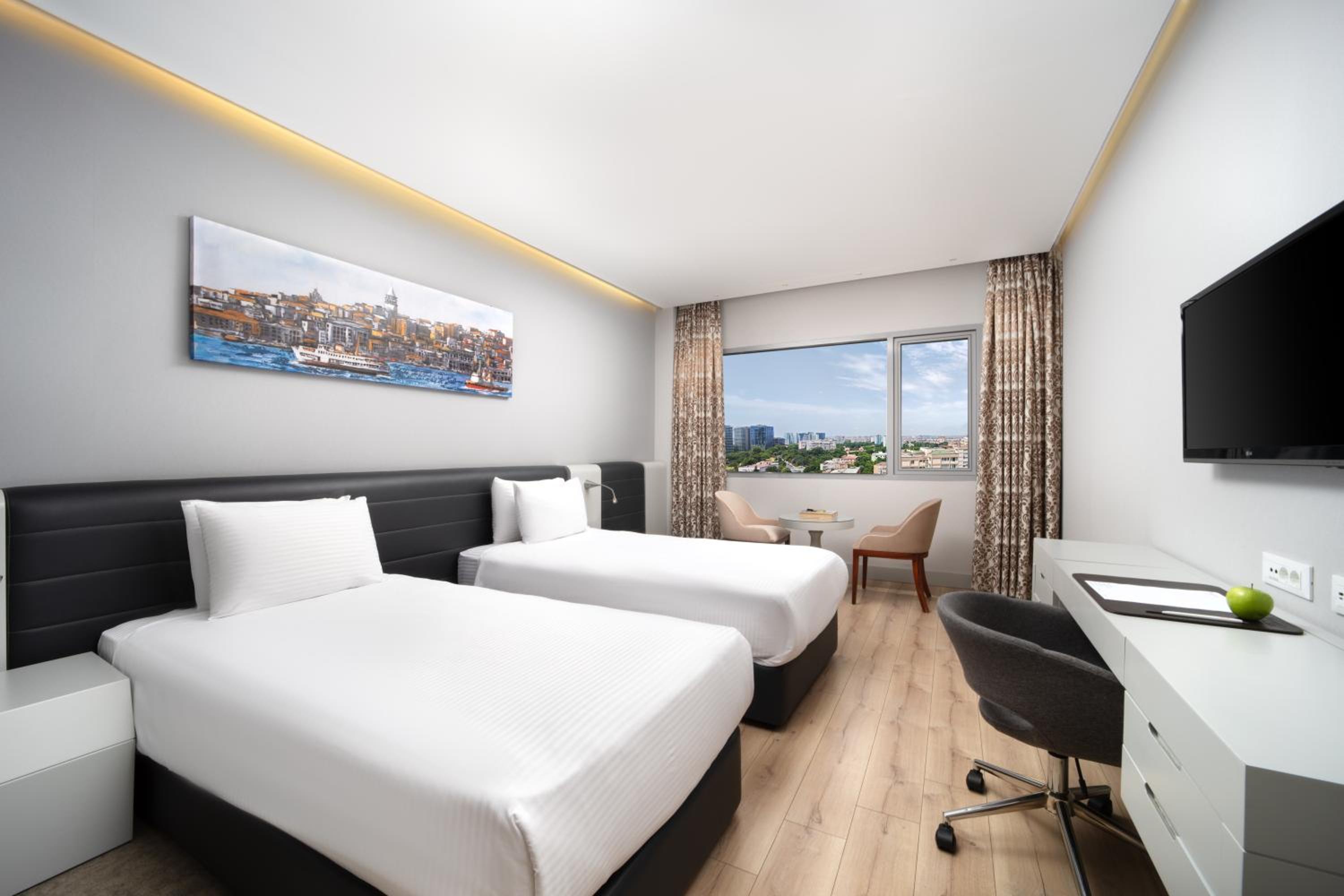 Ramada Plaza by Wyndham İstanbul Ataköy - Image 13