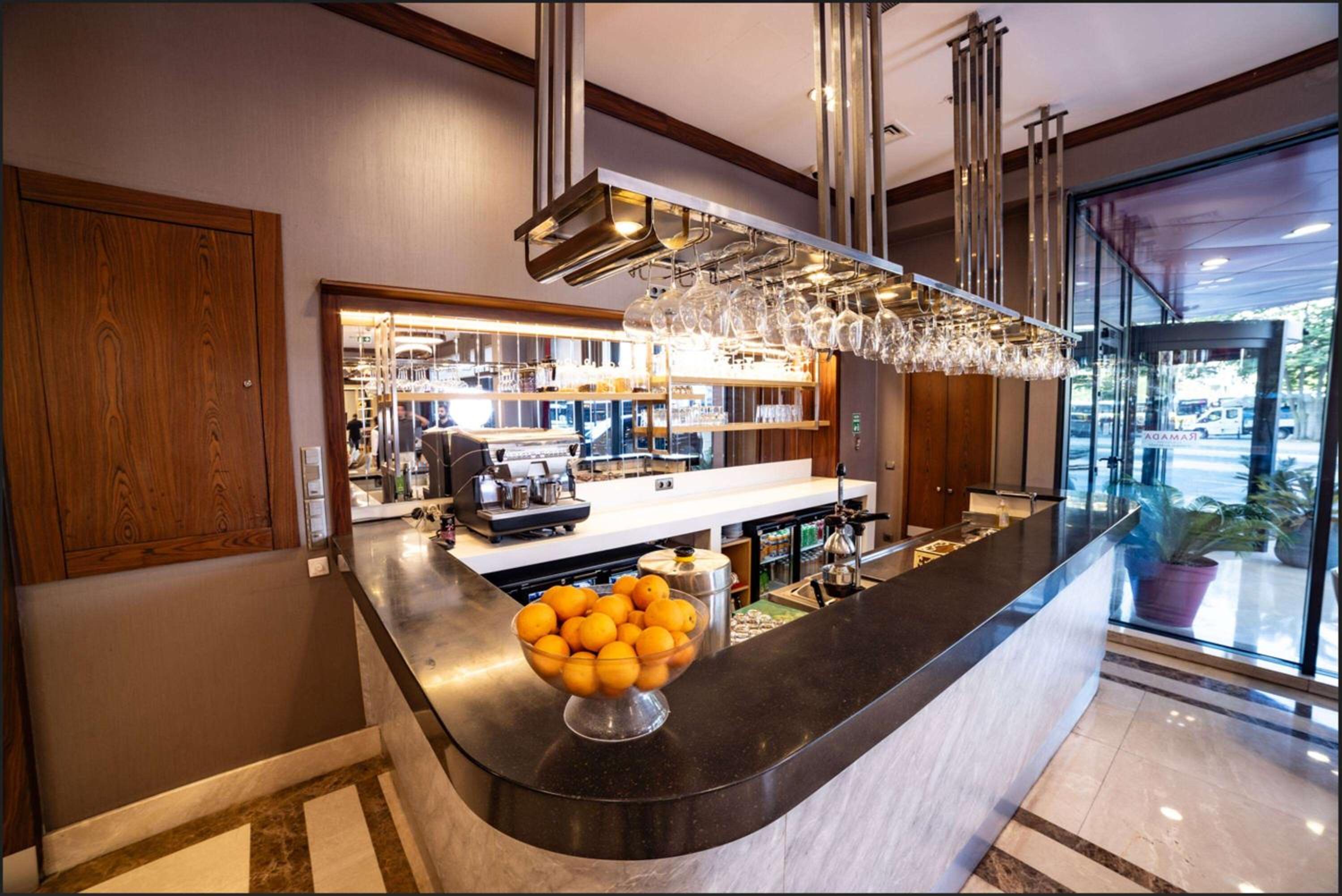 Ramada by Wyndham İstanbul Alibeykoy - Image 5