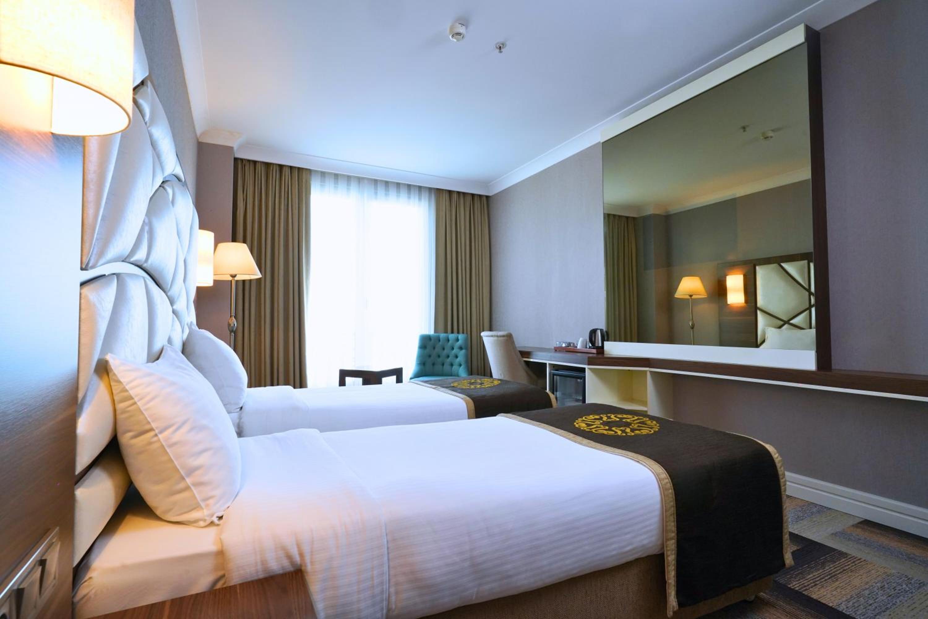 The Grand Mira Business Otel - Image 42