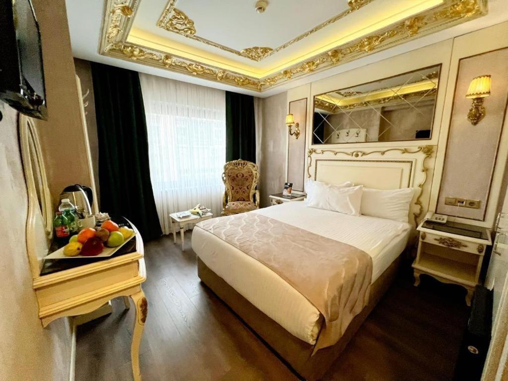 Hotel Buyuk Hamit becomes Buyuk Hamit Otel. - Image 58