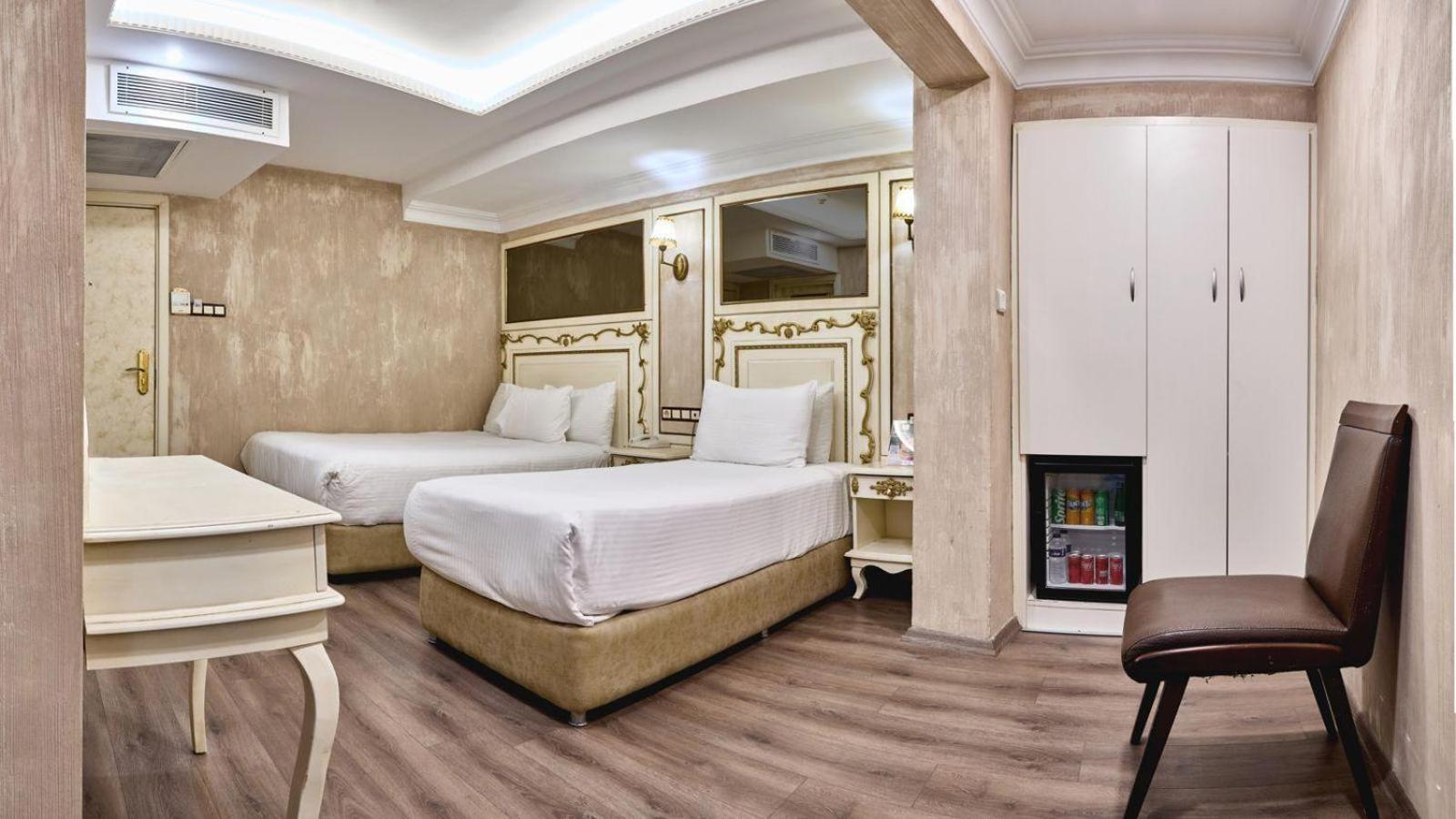 Hotel Buyuk Hamit becomes Buyuk Hamit Otel. - Image 55