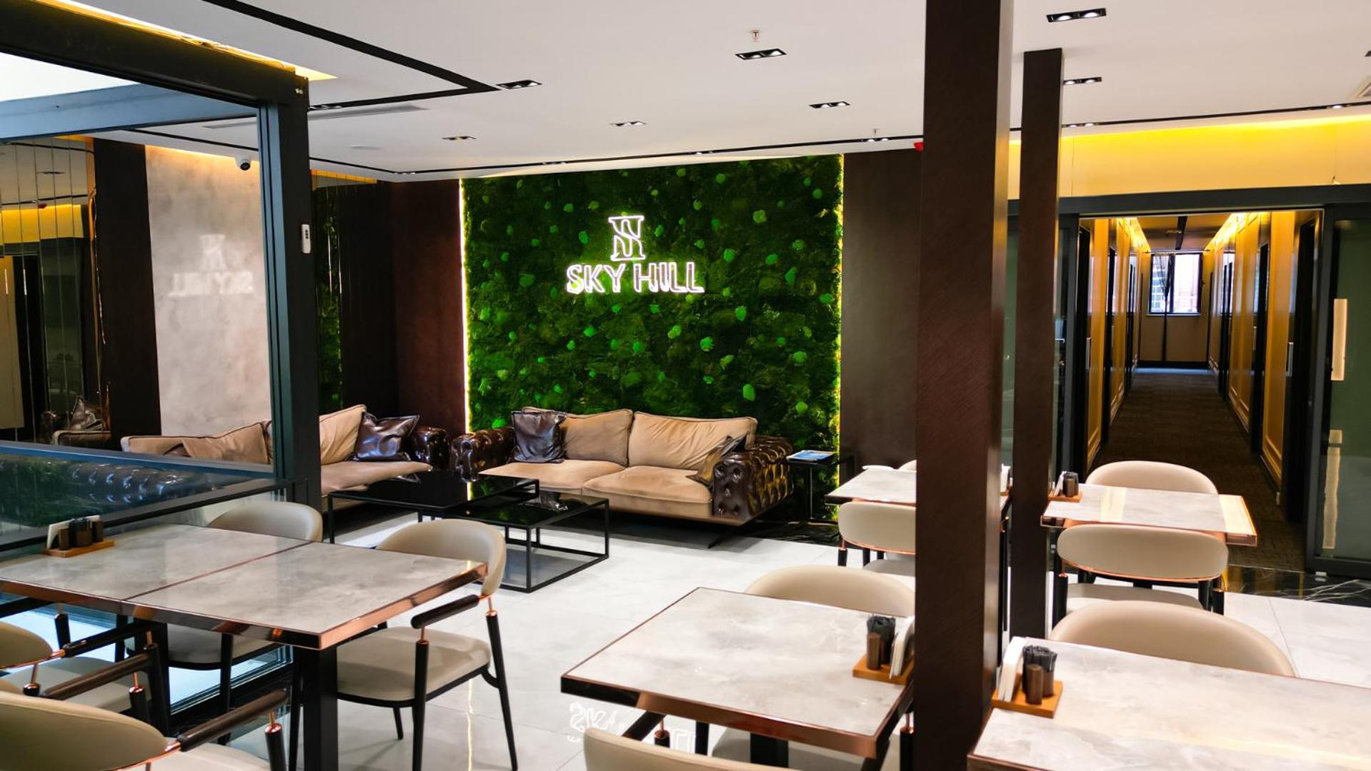 Sky Hill Hotel - Image 119
