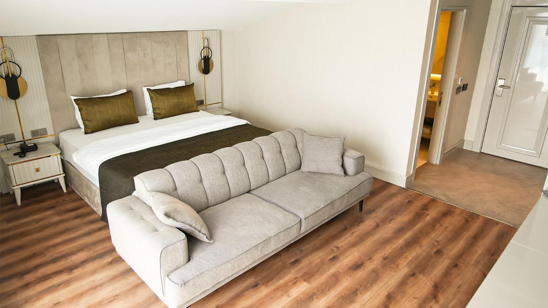 Sky Hill Hotel - Image 68