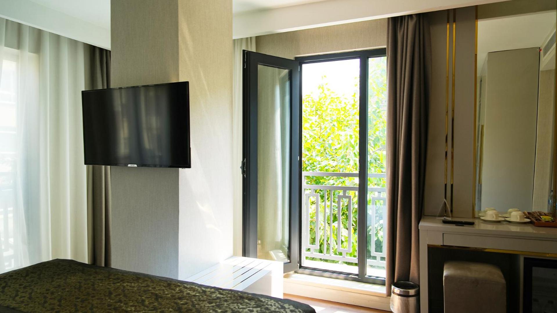 Sky Hill Hotel - Image 77