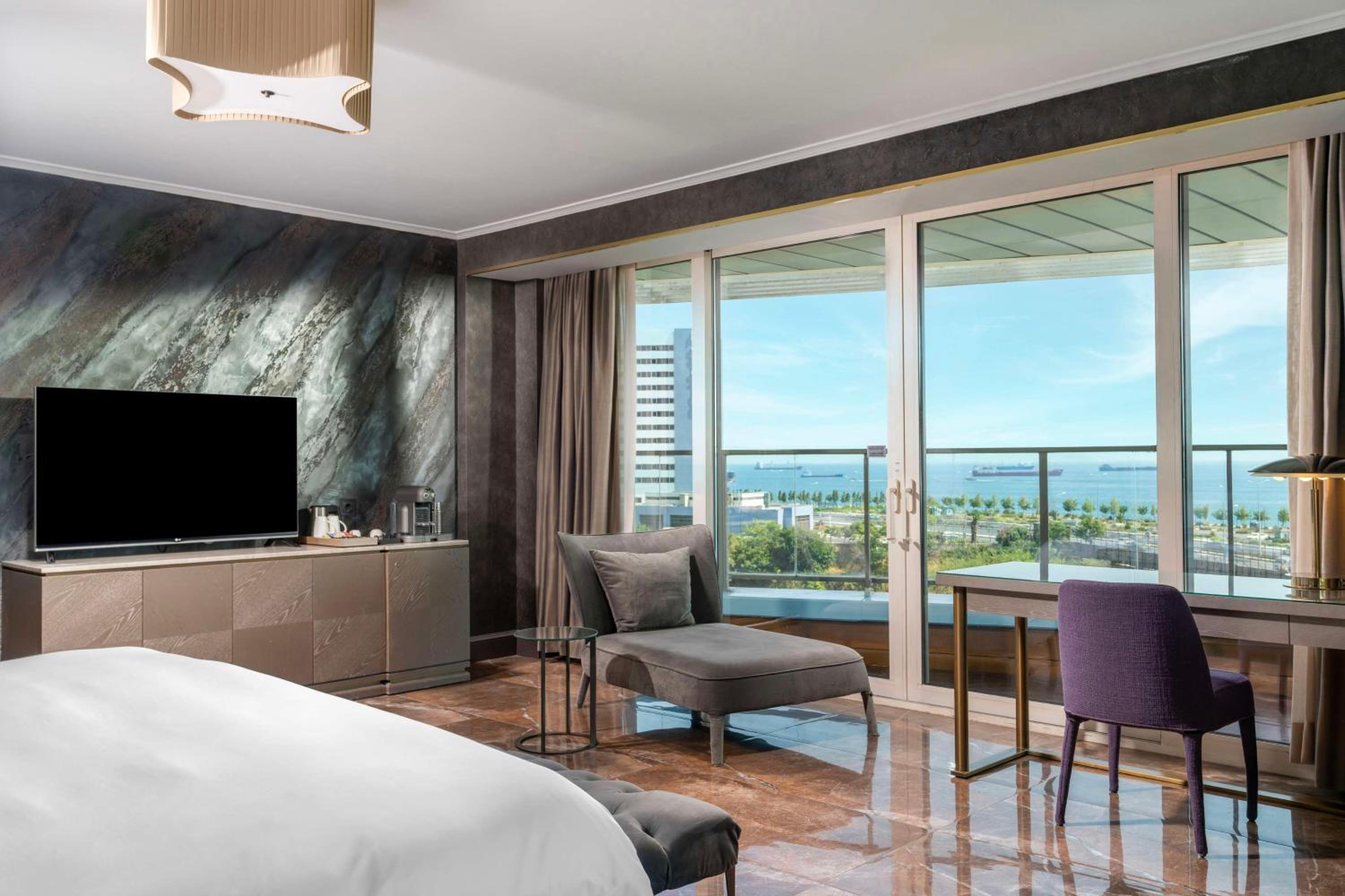 Radisson Blu Otel İstanbul Ottomare - Image 65