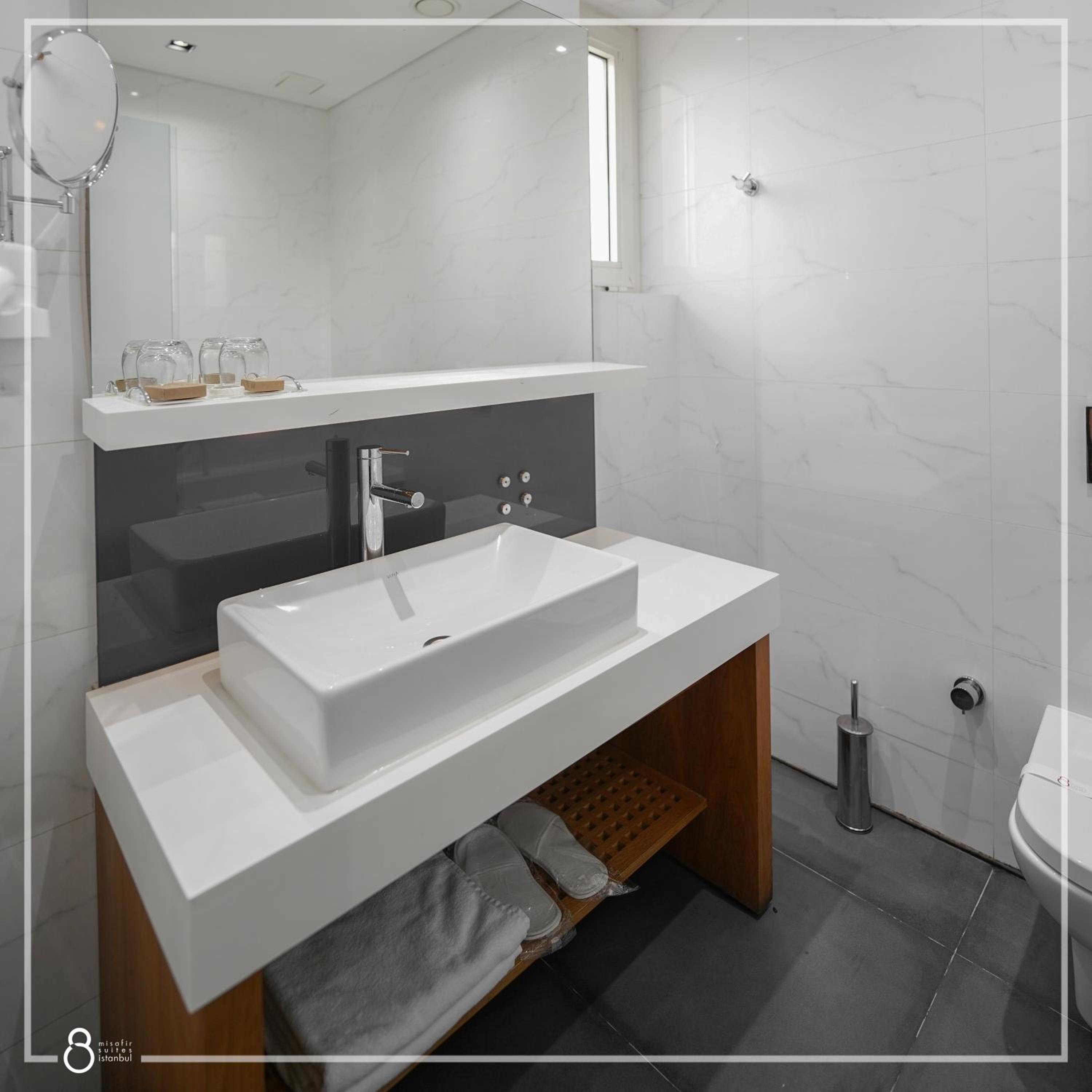 Misafir Suites 8 Istanbul - Image 34
