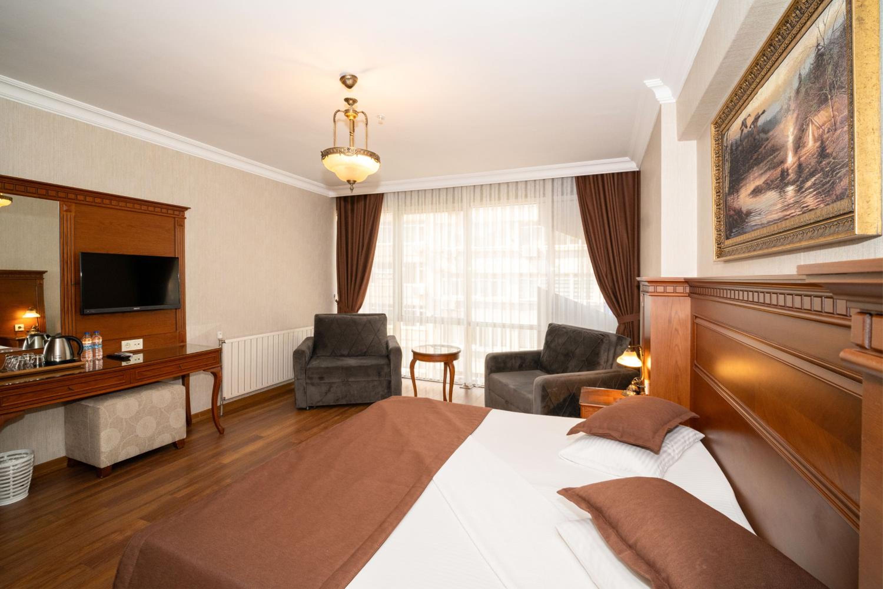 Hotel Blisstanbul becomes Blisstanbul Otel. - Image 14