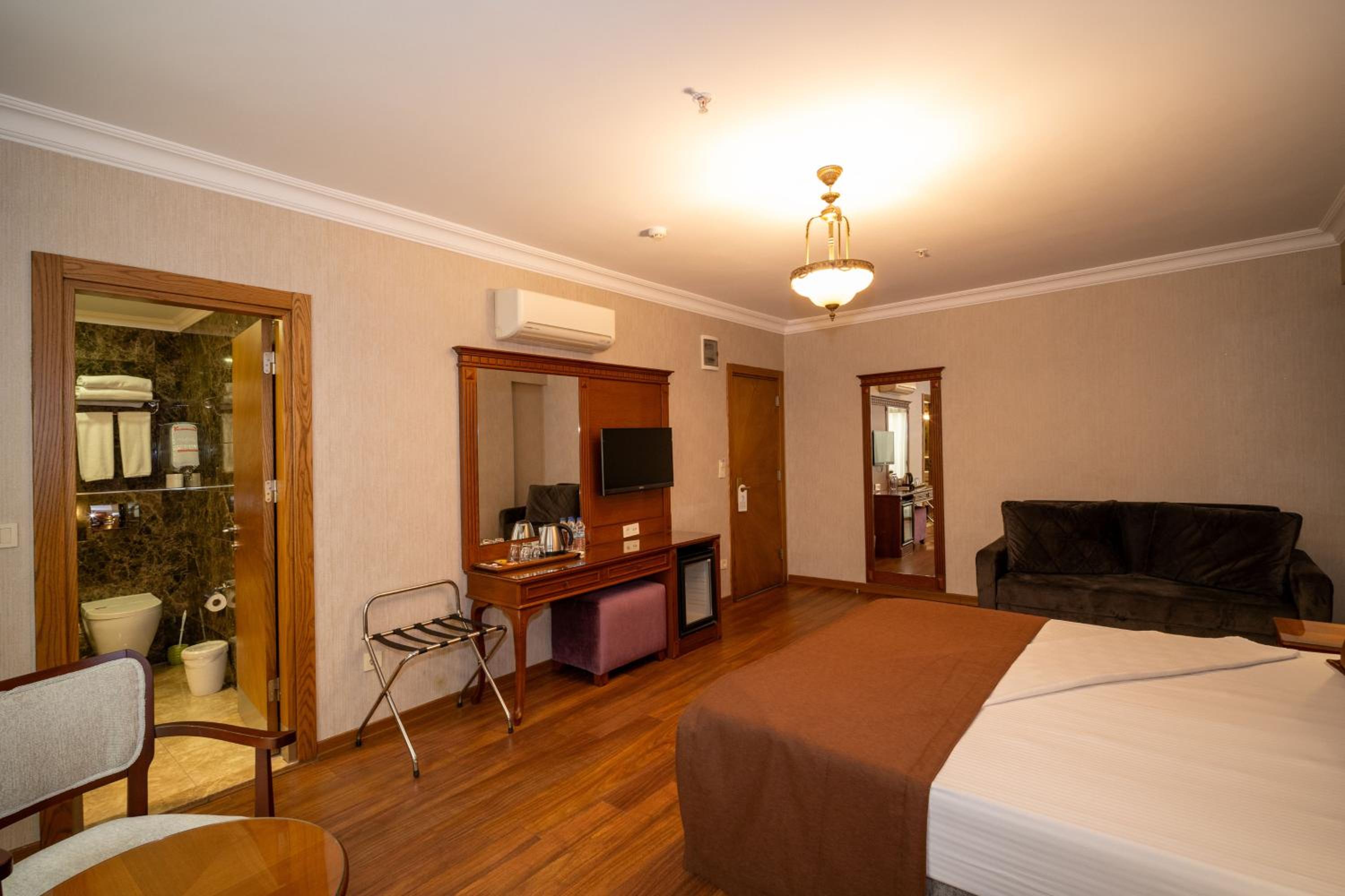 Hotel Blisstanbul becomes Blisstanbul Otel. - Image 23