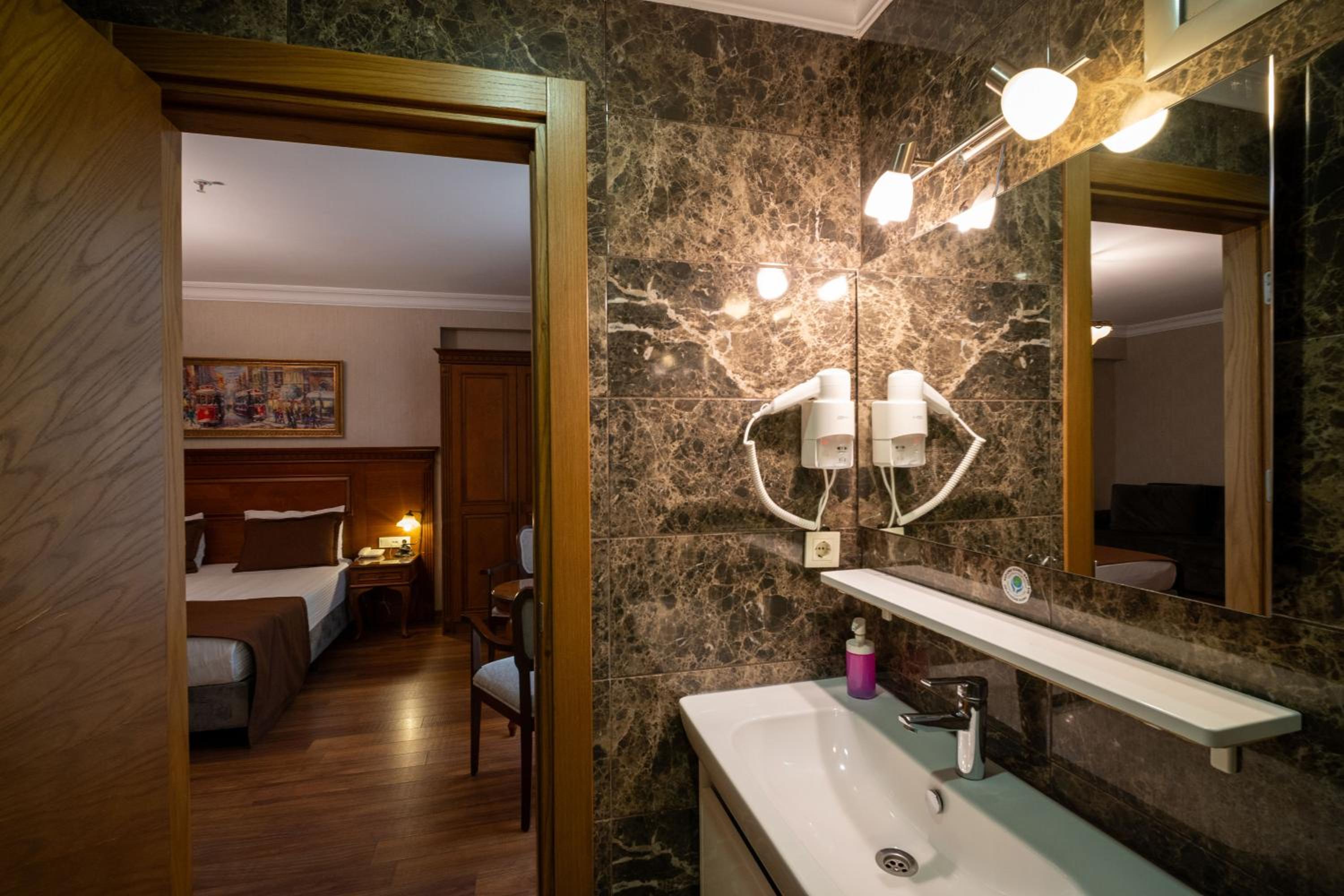 Hotel Blisstanbul becomes Blisstanbul Otel. - Image 33
