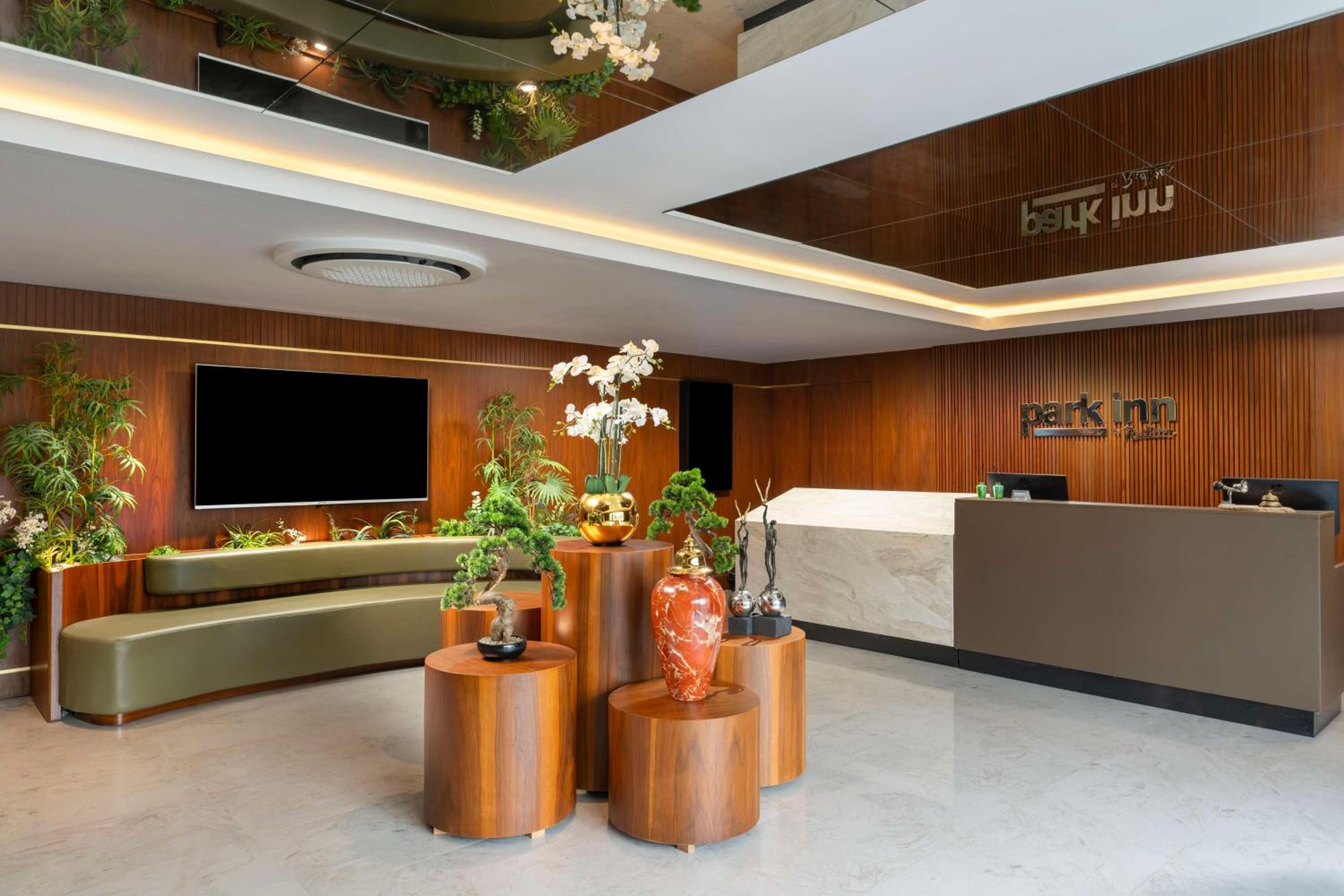 Park Inn by Radisson İstanbul Havalimanı Odayeri - Image 11