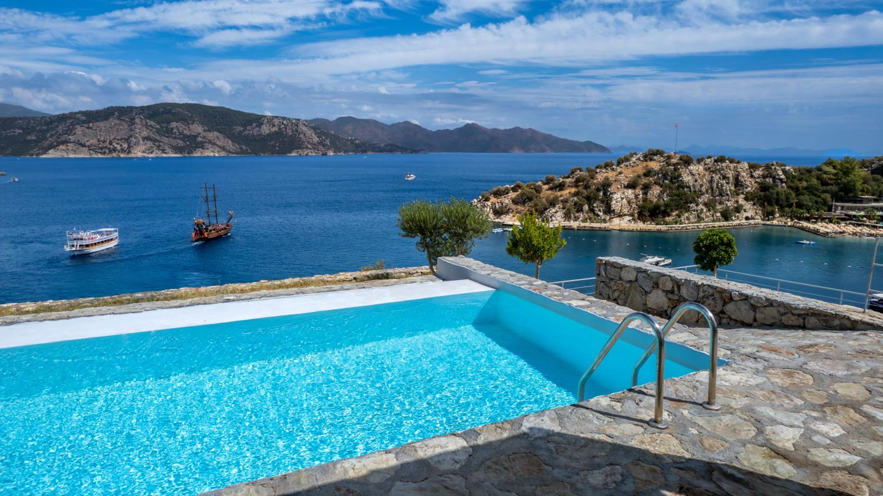 Z-Villas Beach Hotel - Image 141