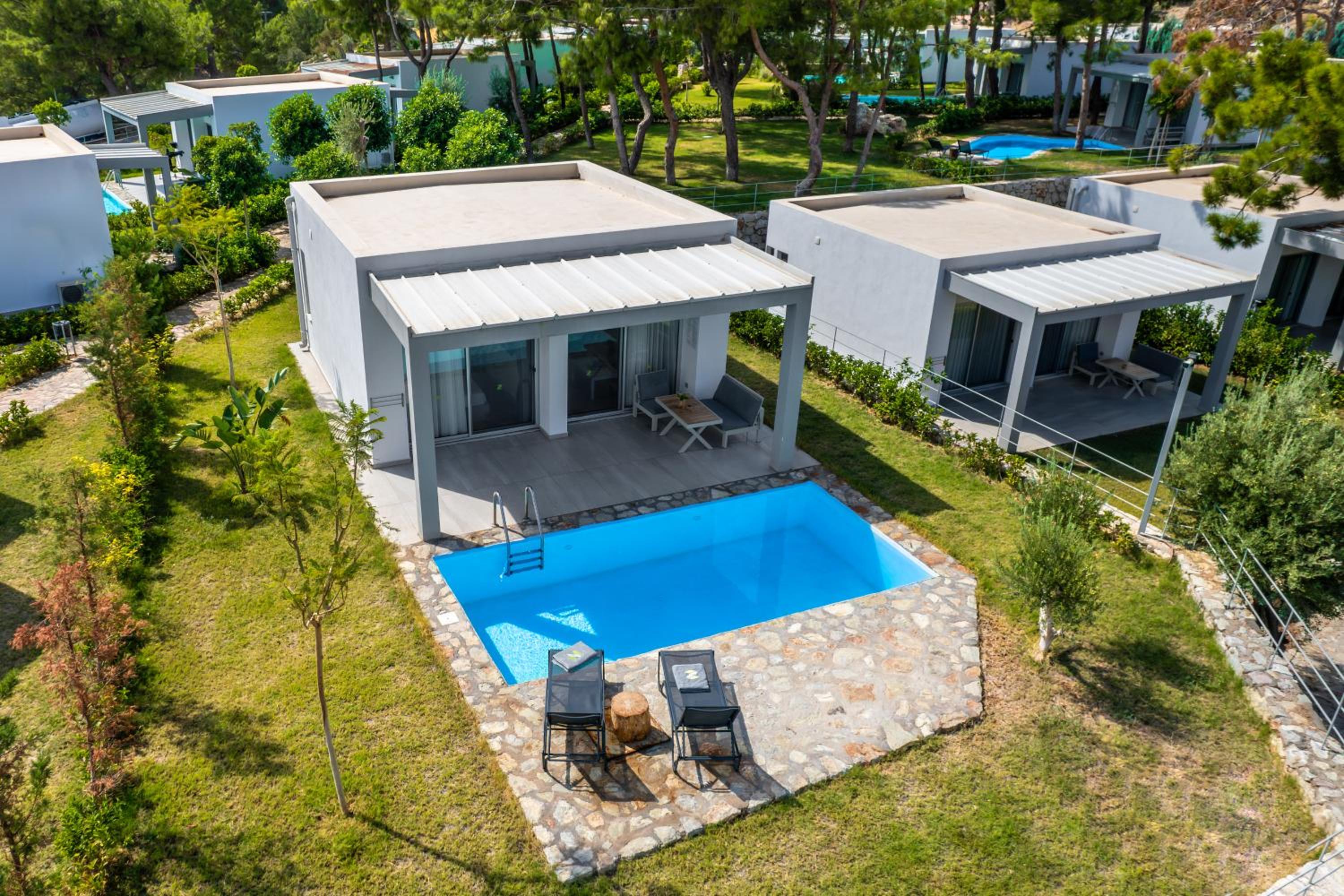 Z-Villas Beach Hotel - Image 127