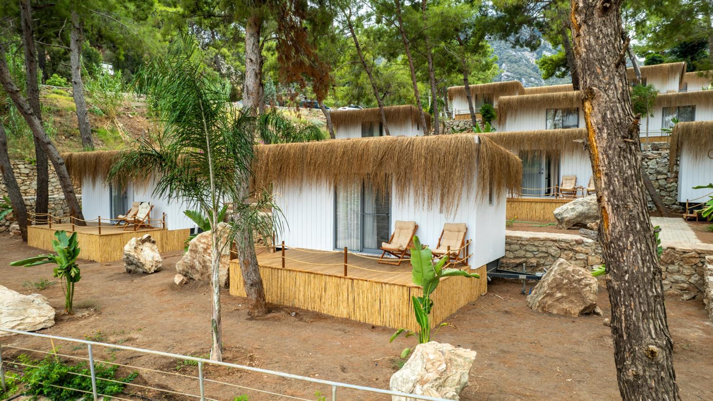 Z-Villas Beach Hotel - Image 115