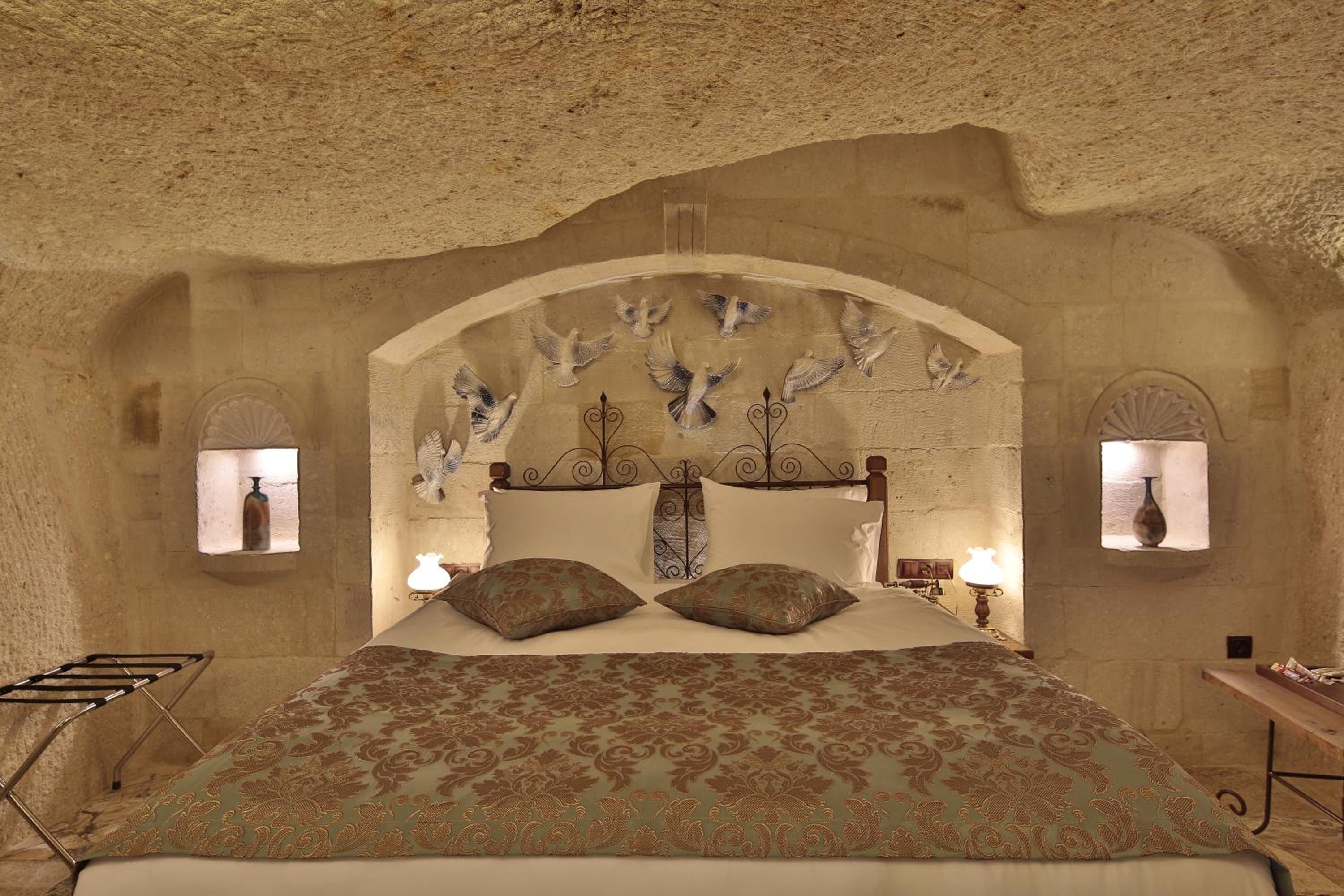 Aren Cave Hotel And Art Gallery - Image 108