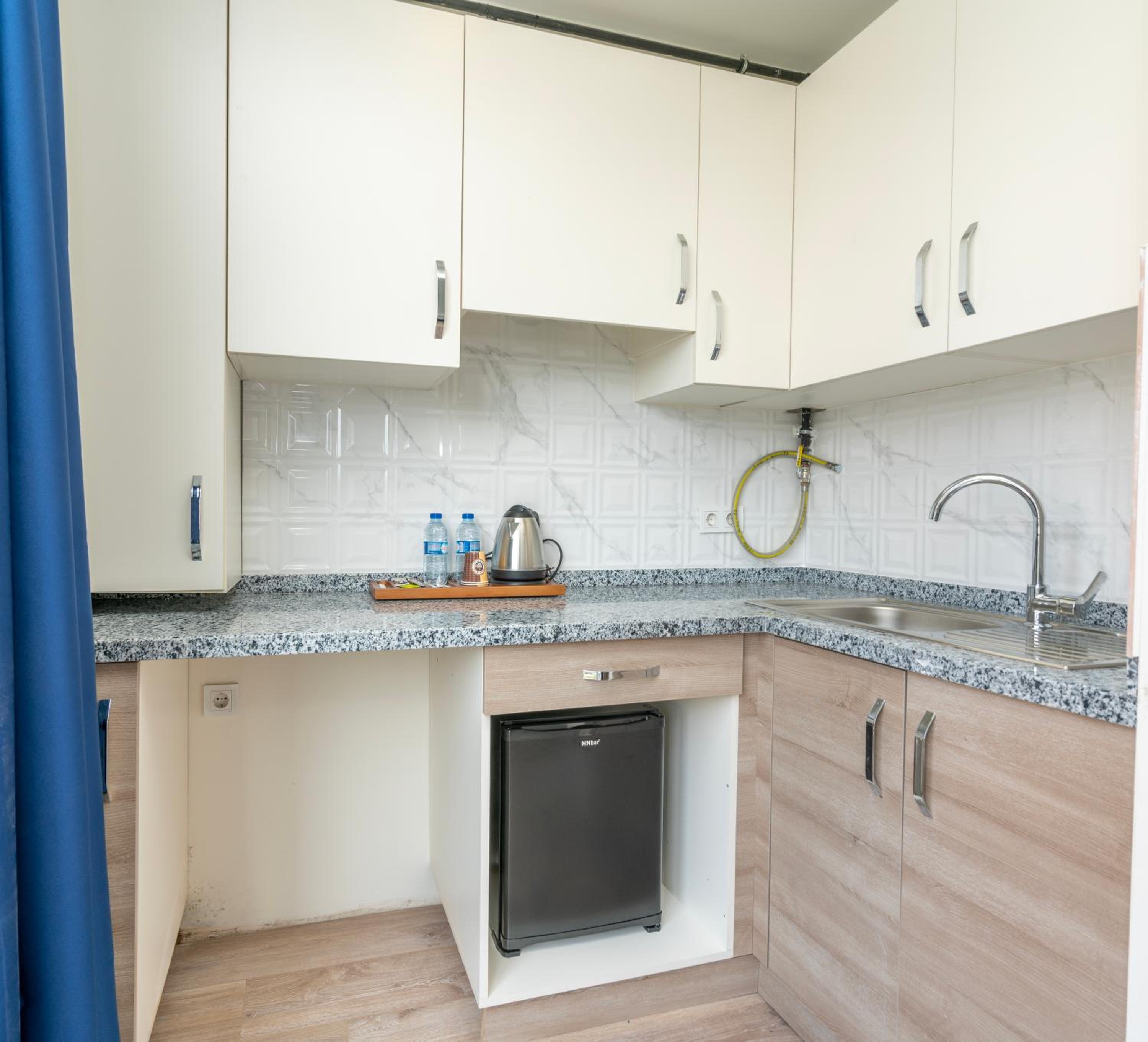 Guest Suites - Image 8