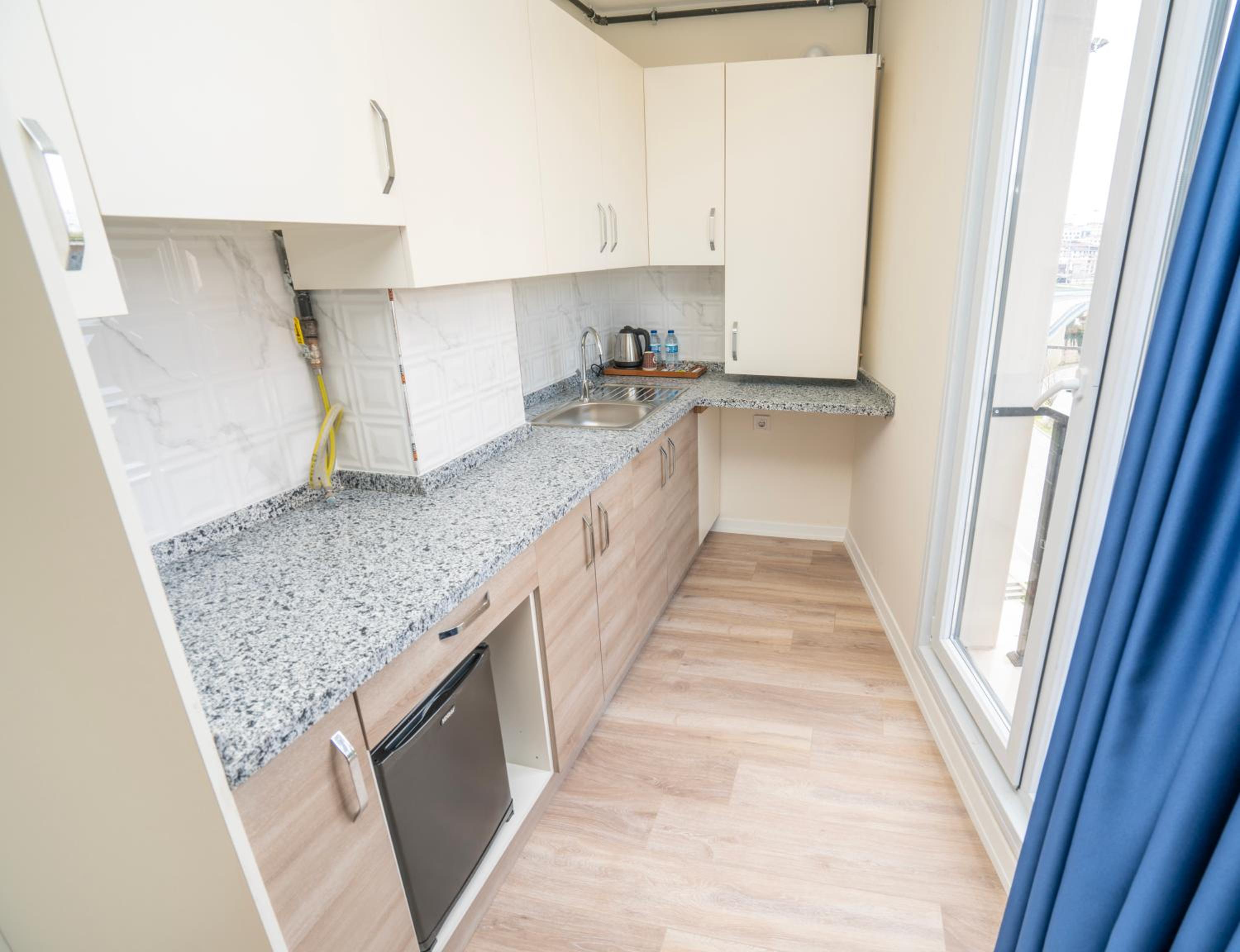 Guest Suites - Image 10