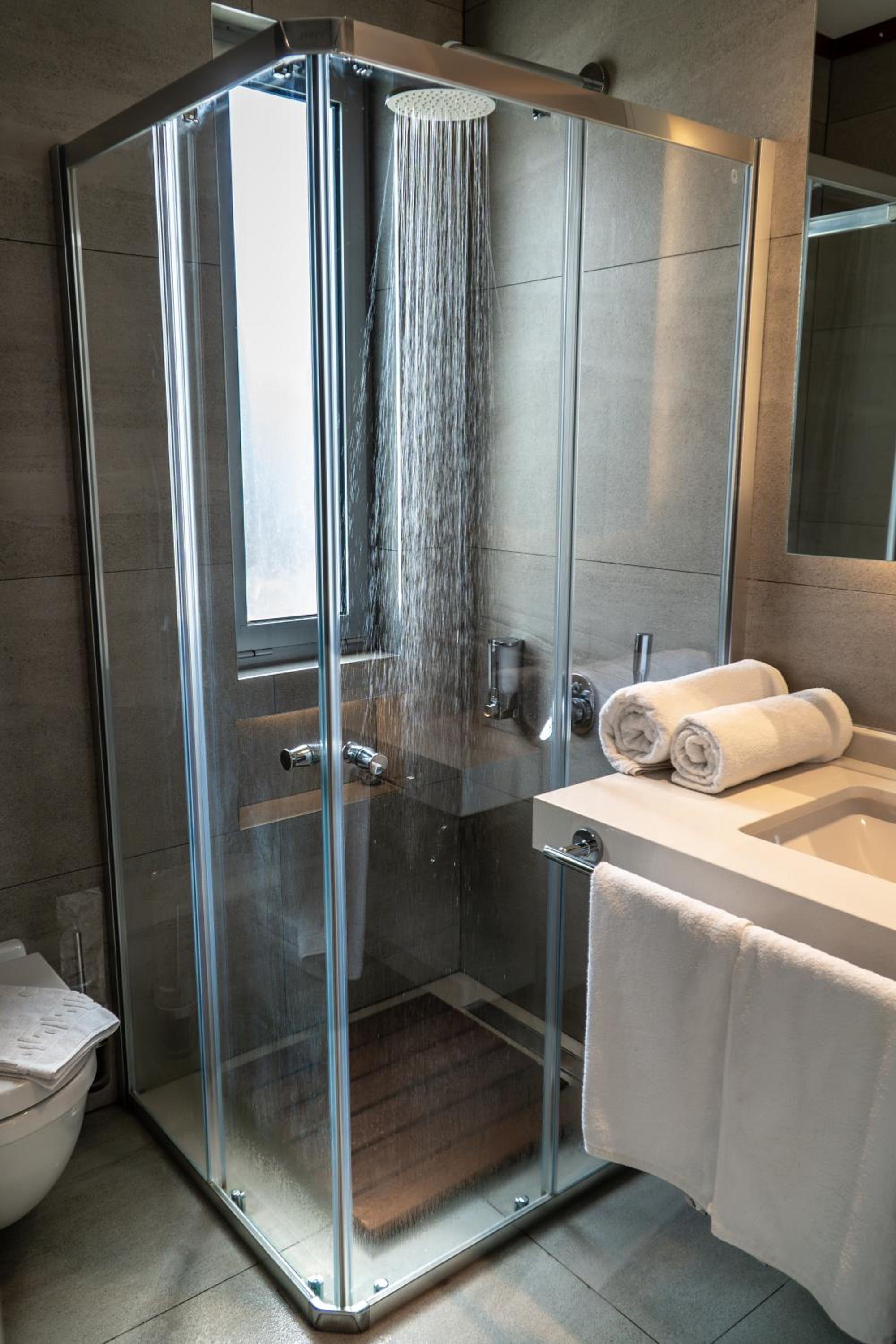 Z-Villas Beach Hotel - Image 131