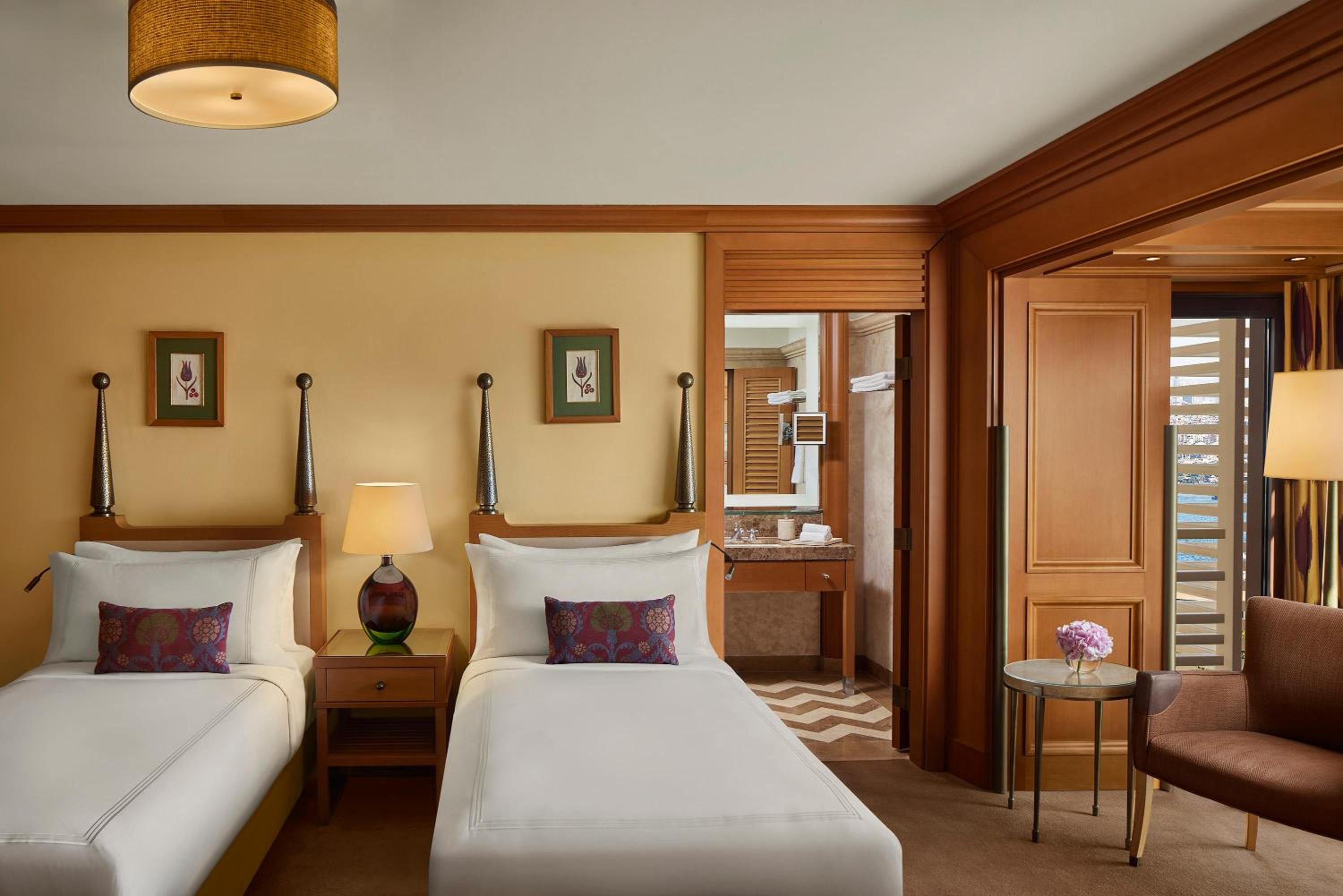Divan Istanbul - Image 20