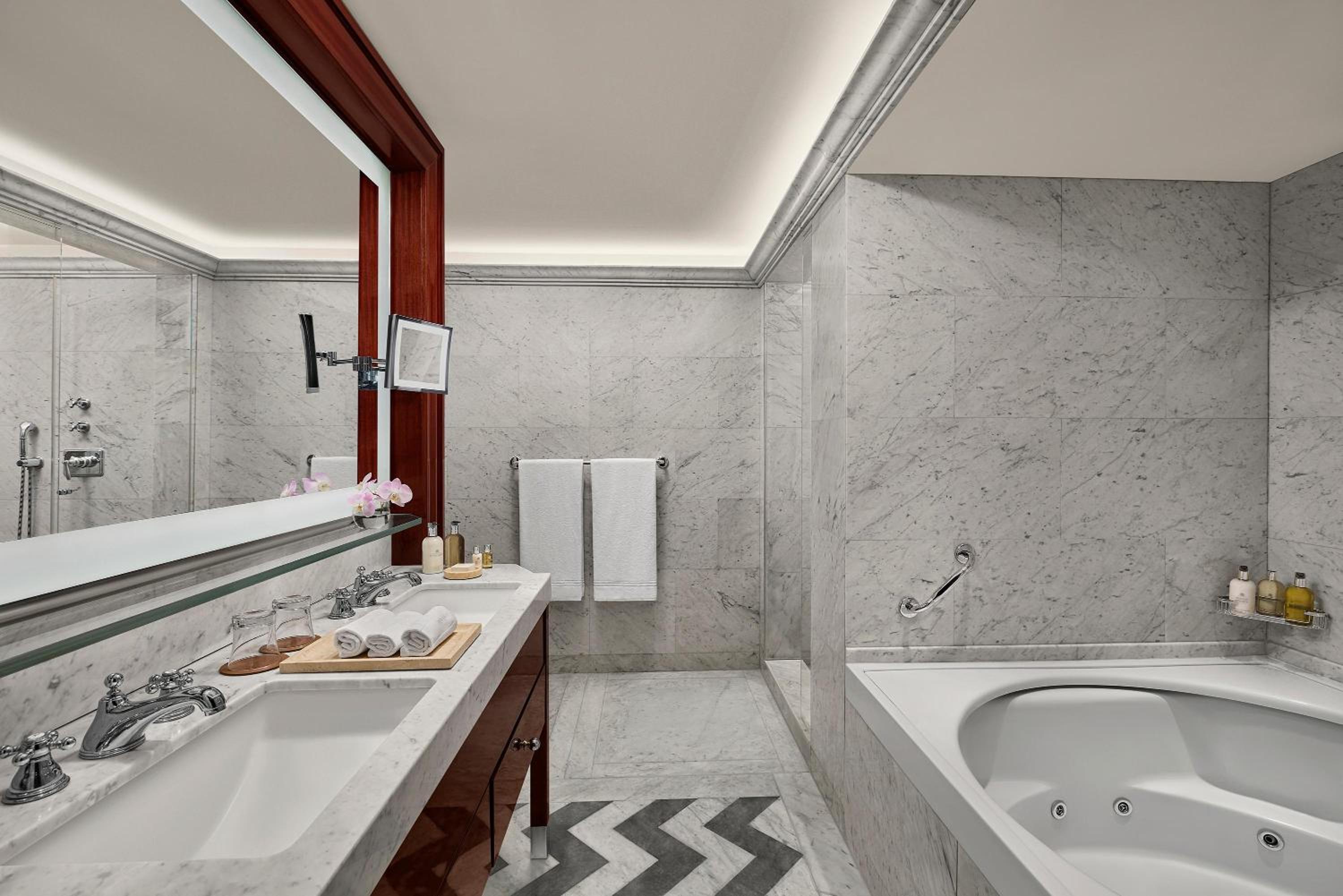 Divan Istanbul - Image 30