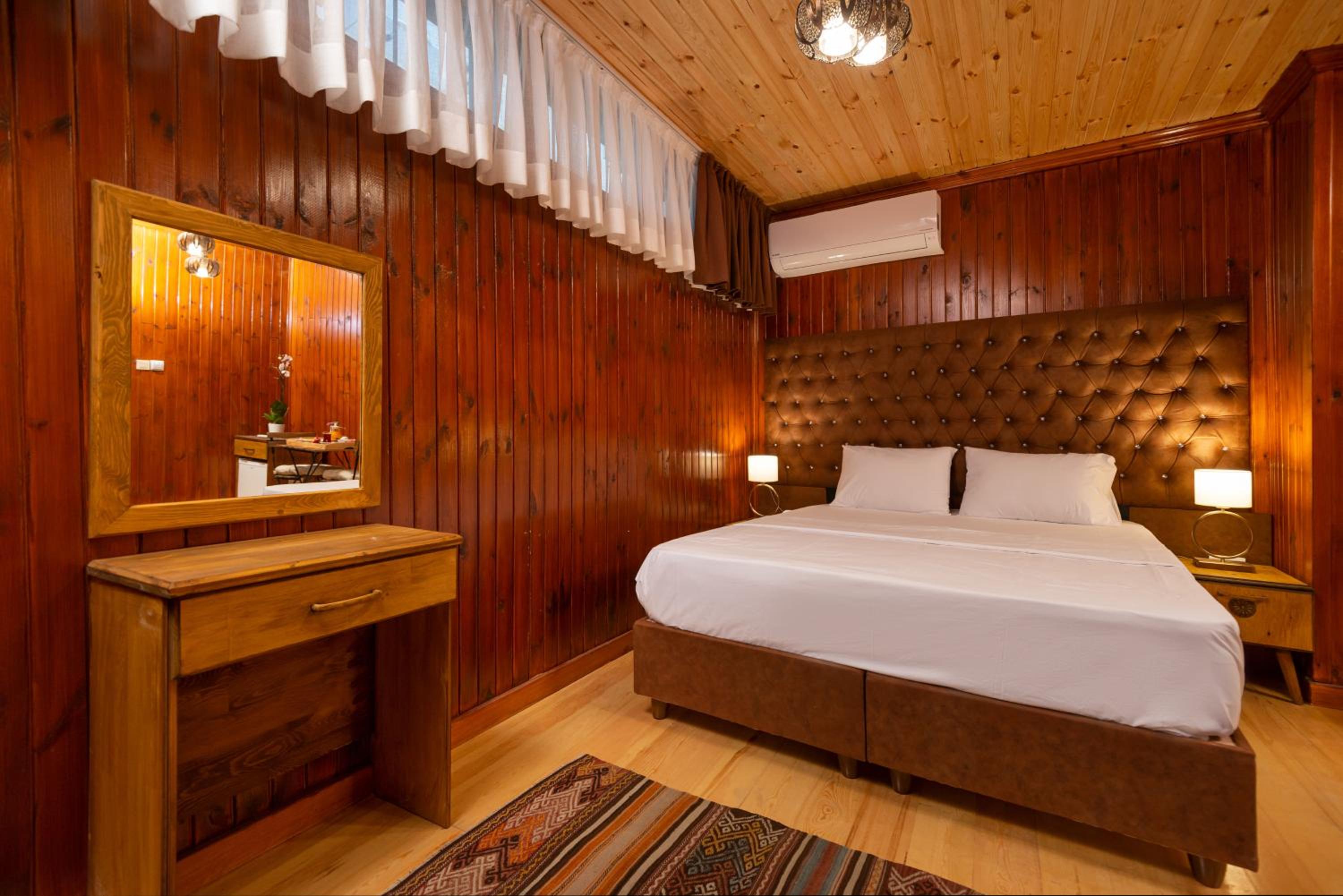 Wonder Wood Otel - Image 35