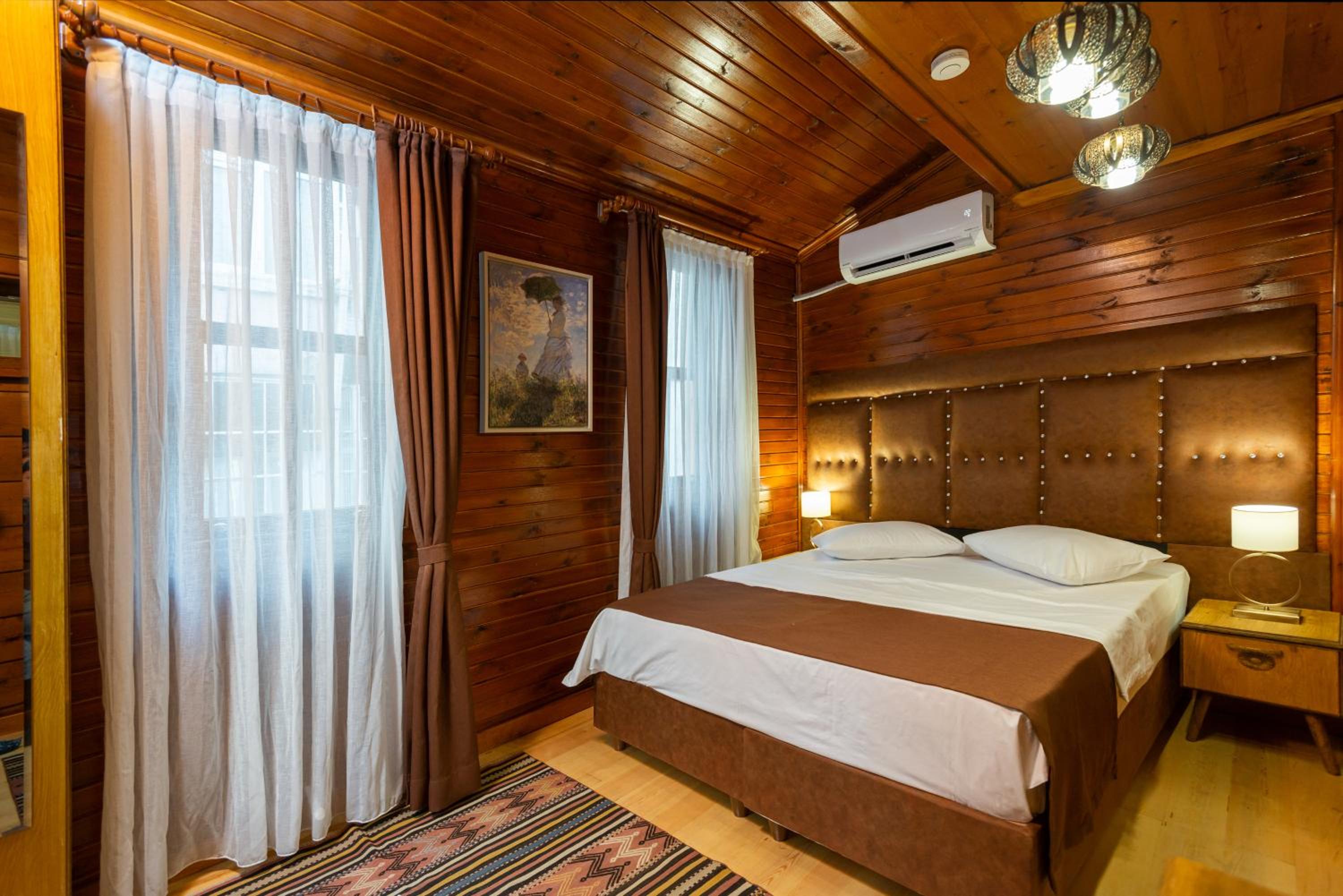 Wonder Wood Otel - Image 9