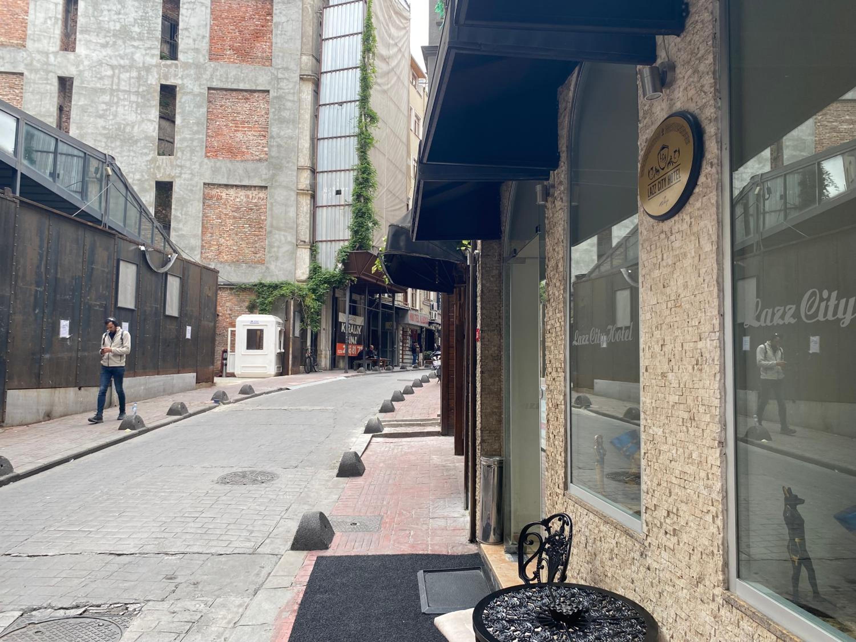 Lazz City Hotel - Image 22