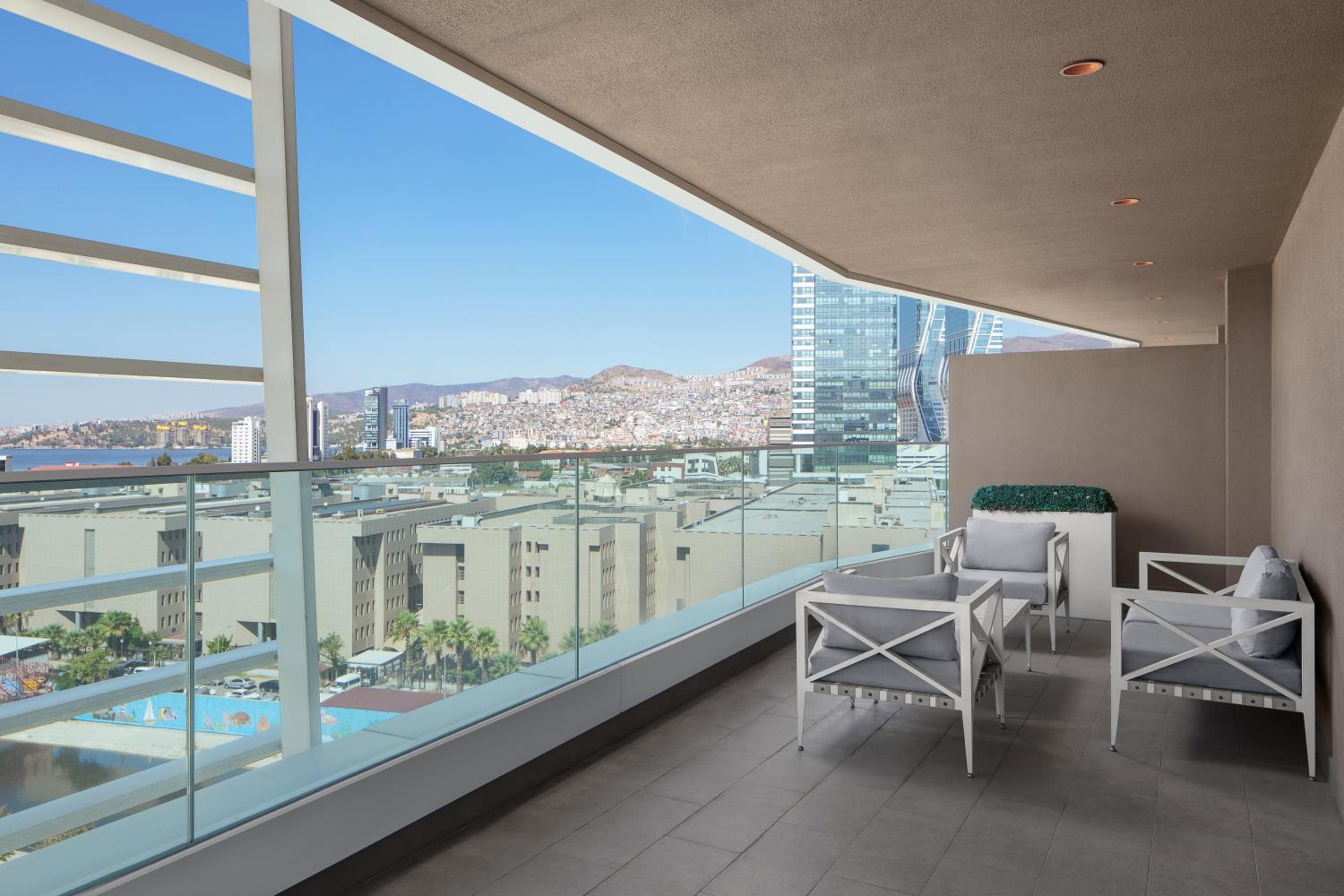 Four Points by Sheraton Izmir - Image 80