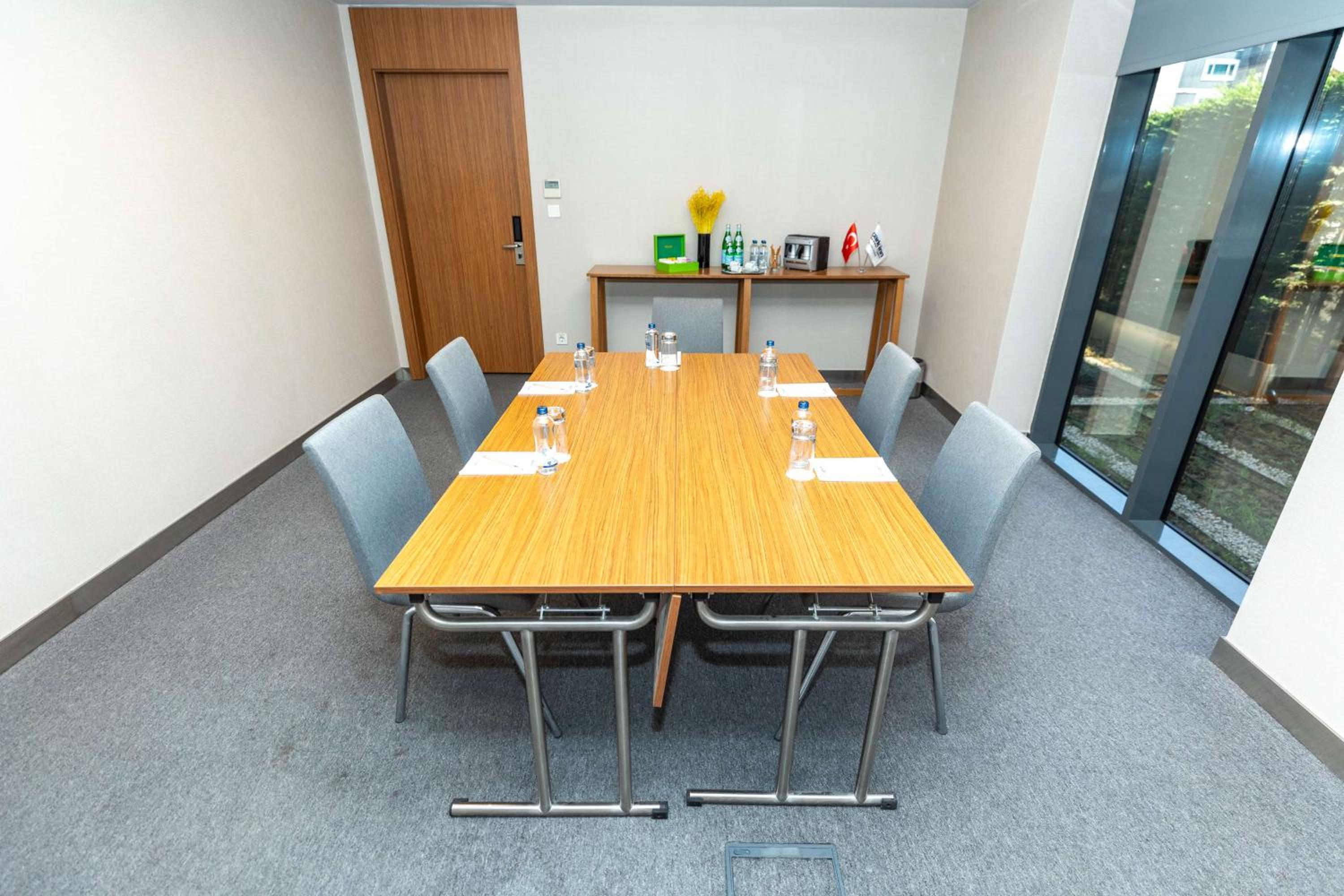 Park Inn by Radisson İstanbul Atasehir - Image 25