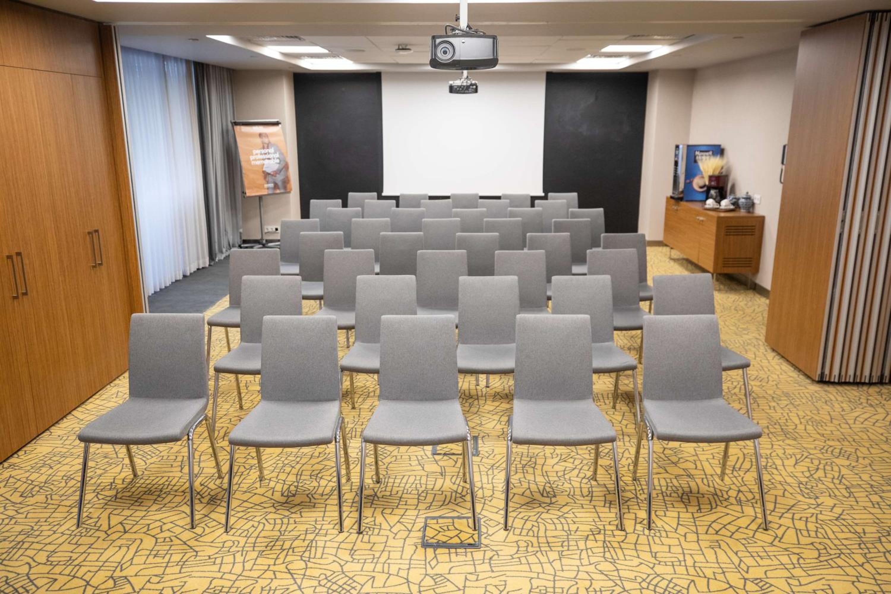 Park Inn by Radisson İstanbul Atasehir - Image 28