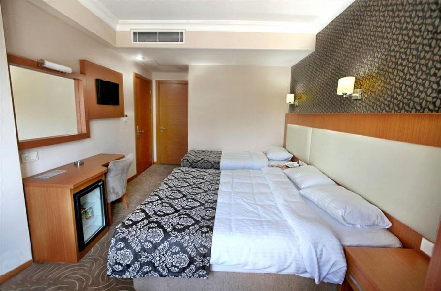 Grand Hotel Avcilar - Image 19