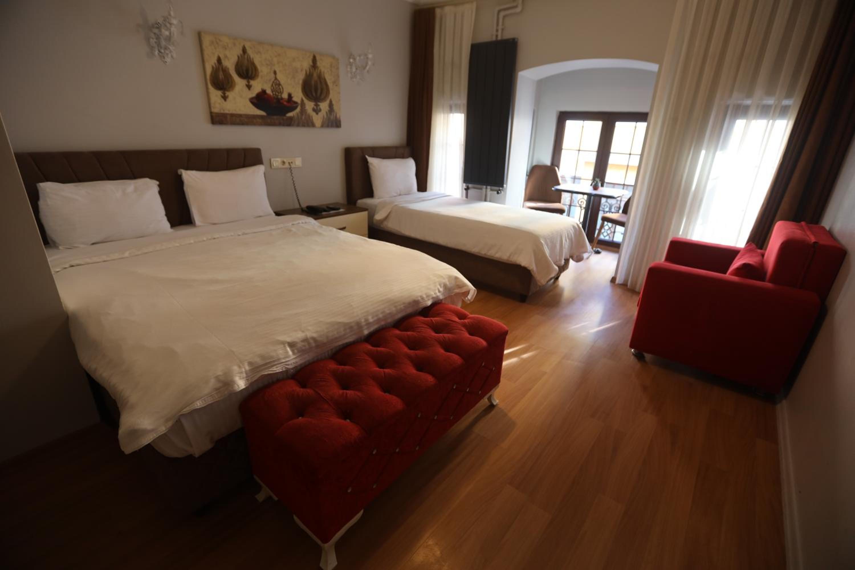 Zendy Suite Otel - Image 14
