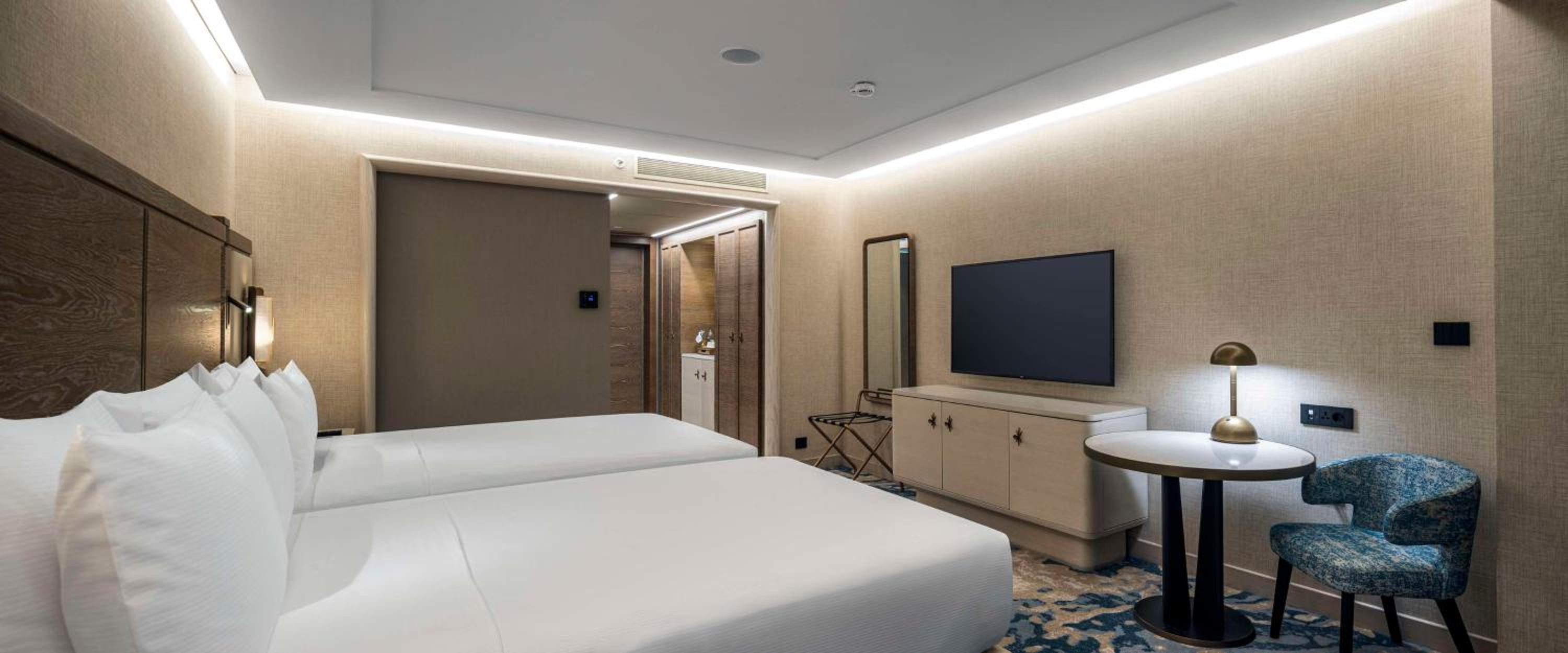 Hilton Istanbul Bosphorus - Image 52