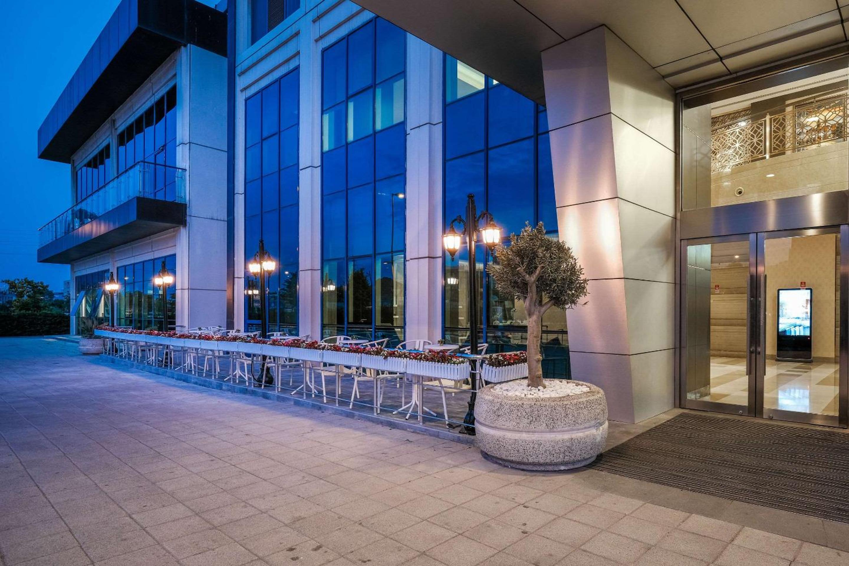 Clarion Otel İstanbul Mahmutbey - Image 131