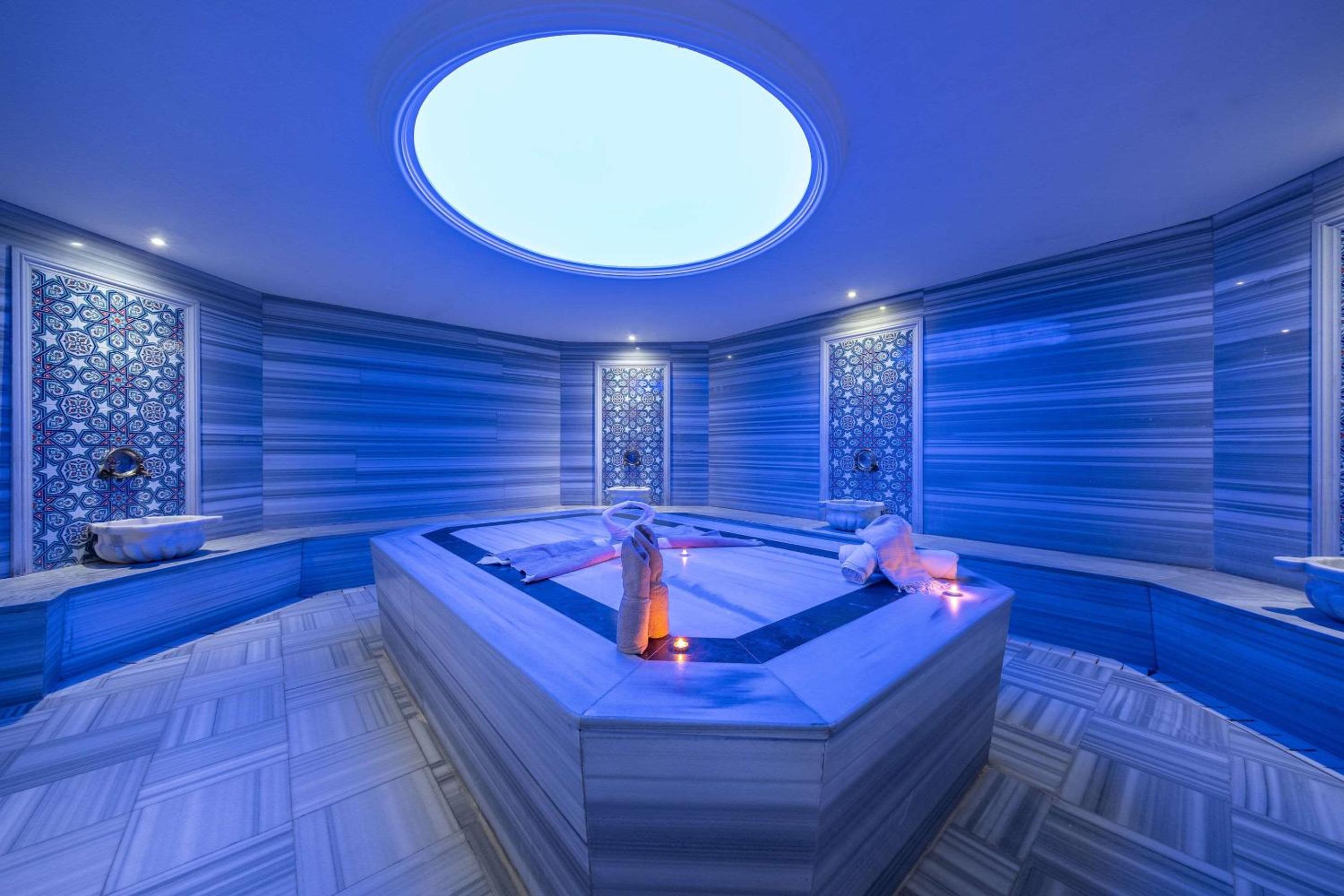 Clarion Otel İstanbul Mahmutbey - Image 16