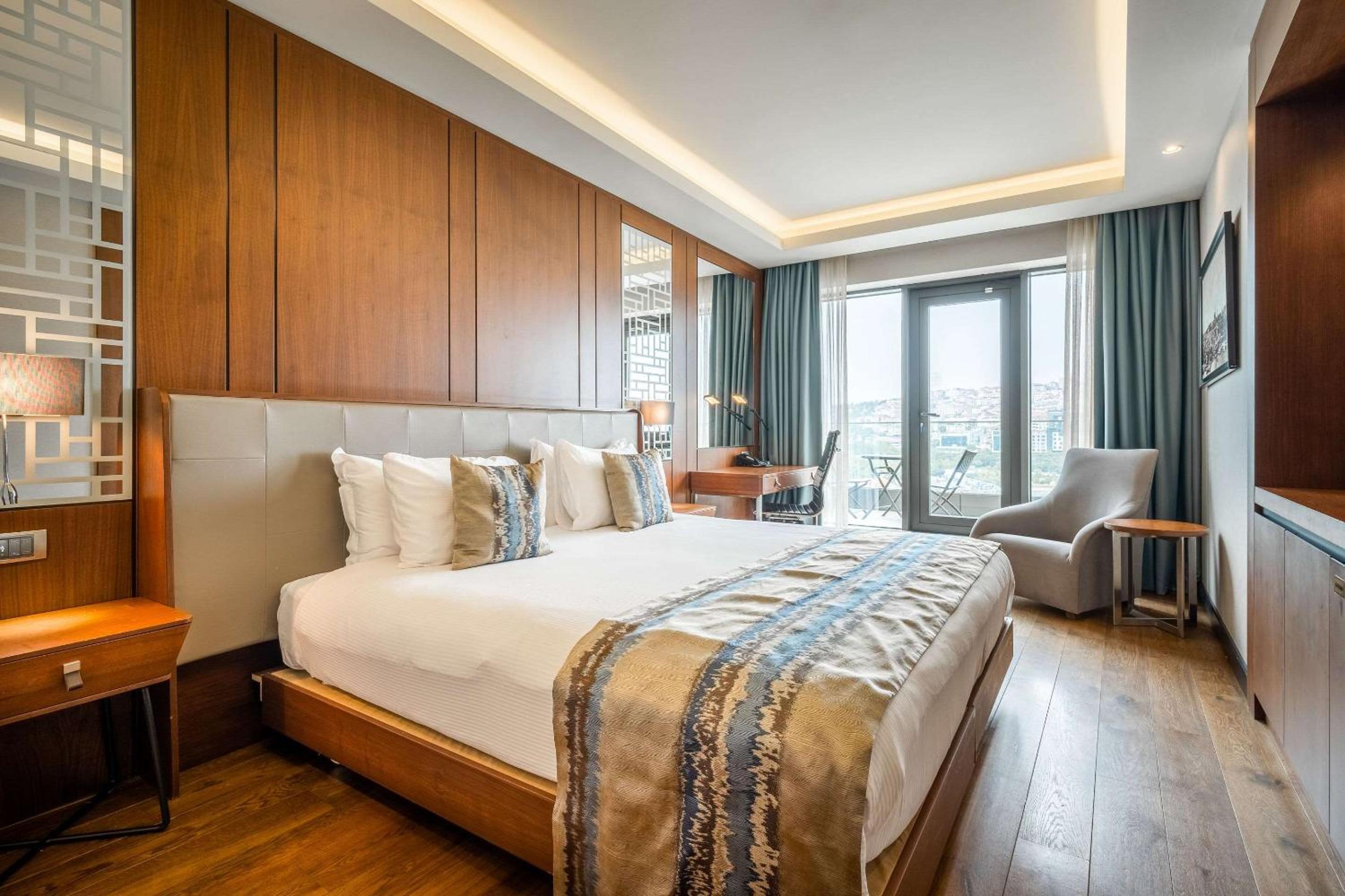 Clarion Otel Golden Horn - Image 30