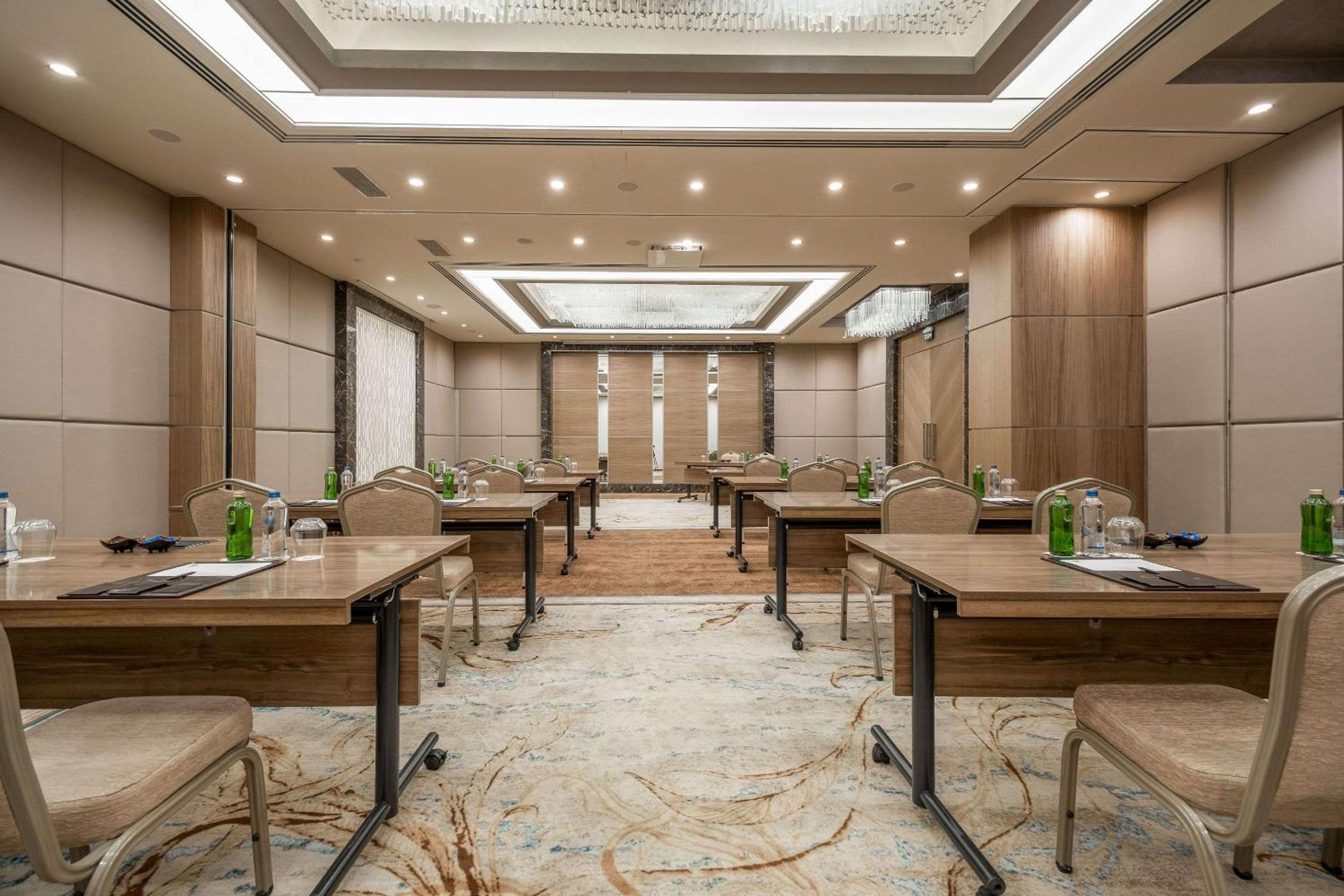 Clarion Otel Golden Horn - Image 11